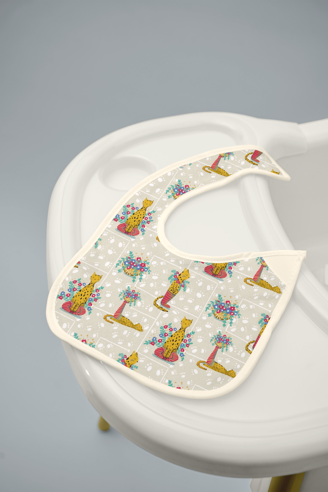 Children%27s+bib+mockup+design.png