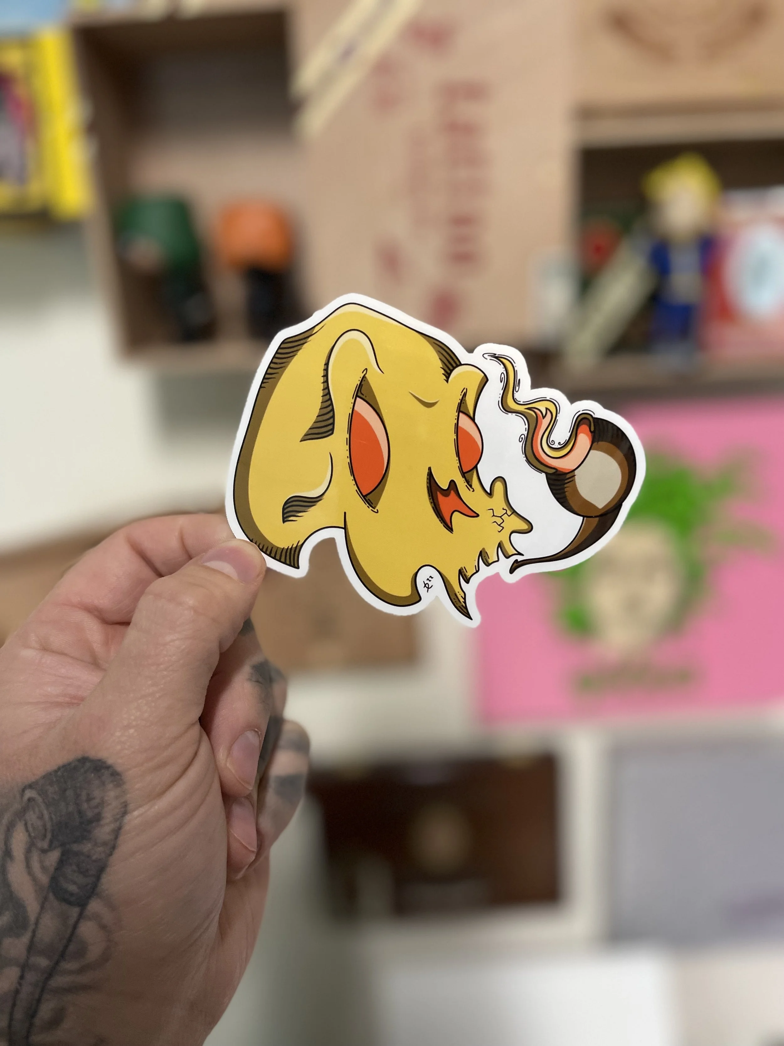 Yellow Pipe Skull