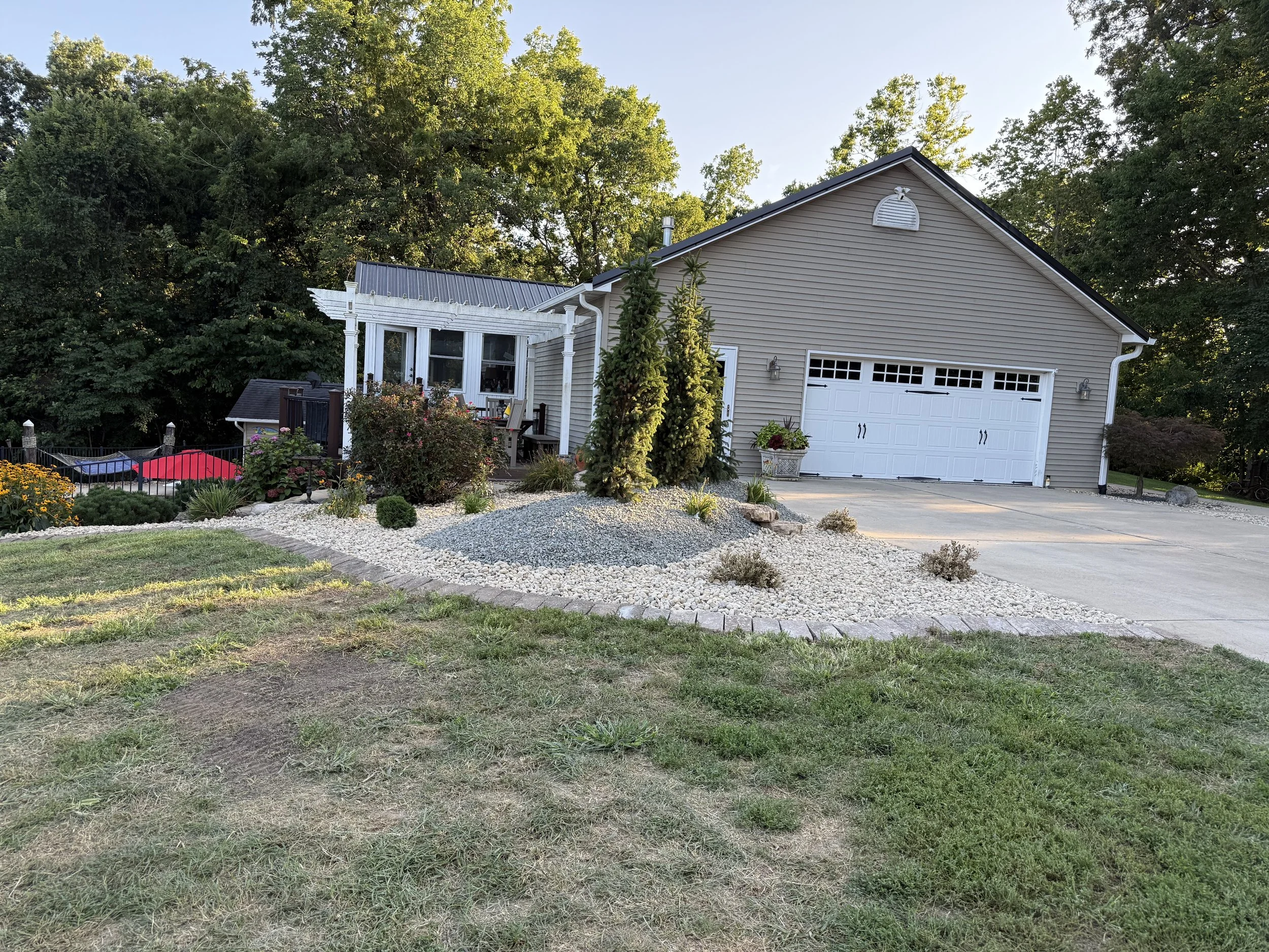 Landscaping Bethalto, IL