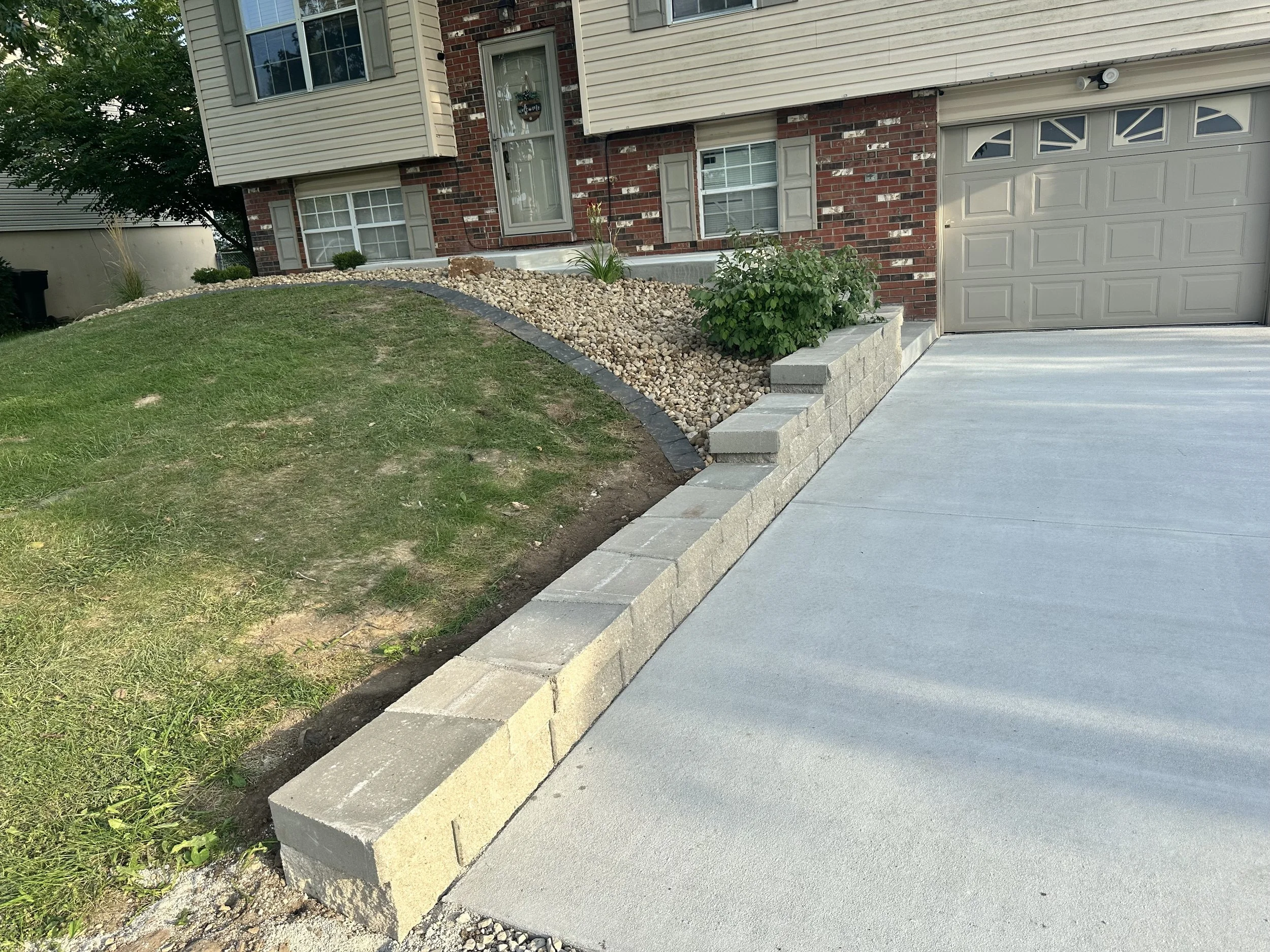 Godfrey, IL Landscaping