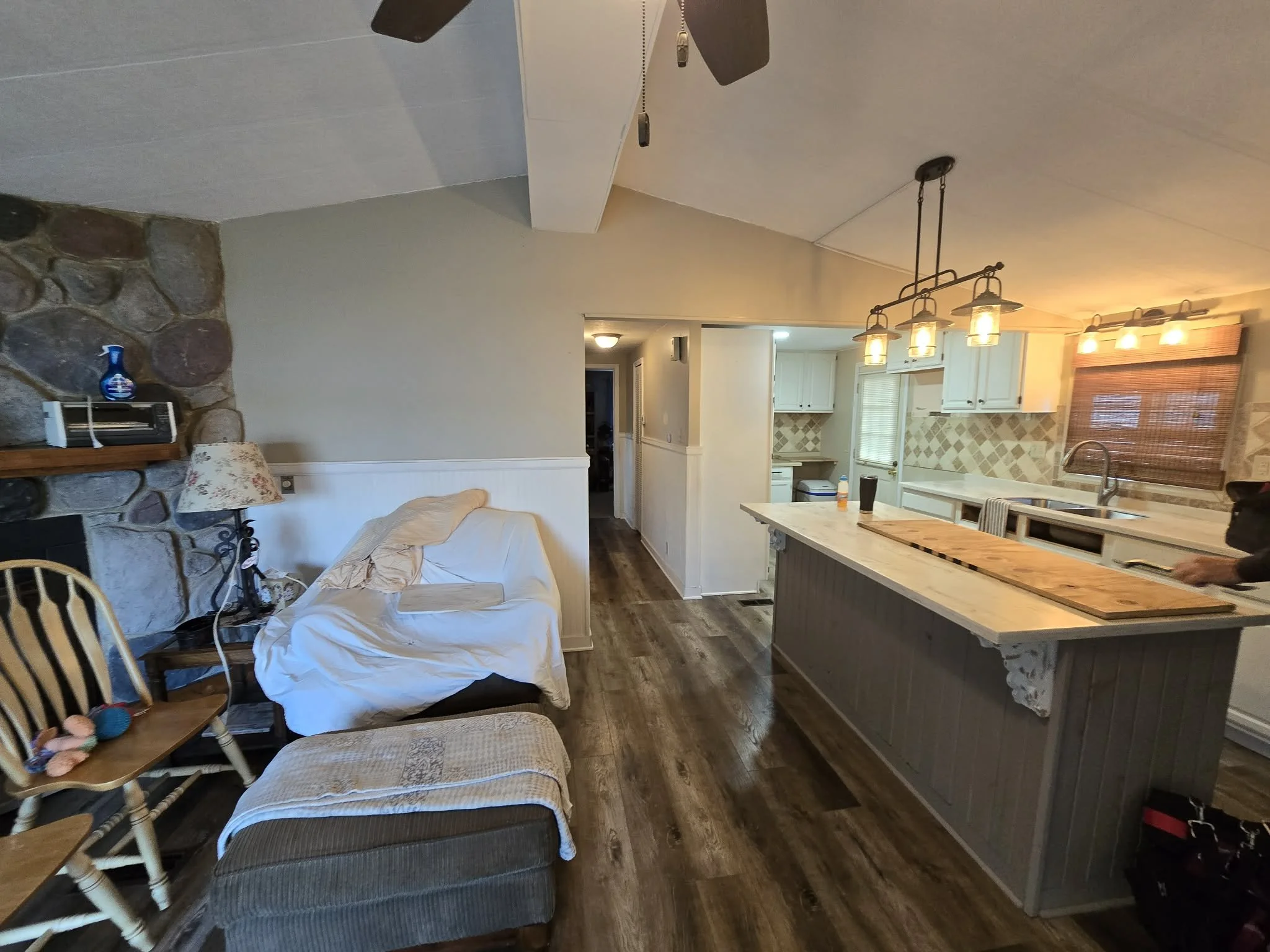 BEFORE - KITCHEN / LIVING