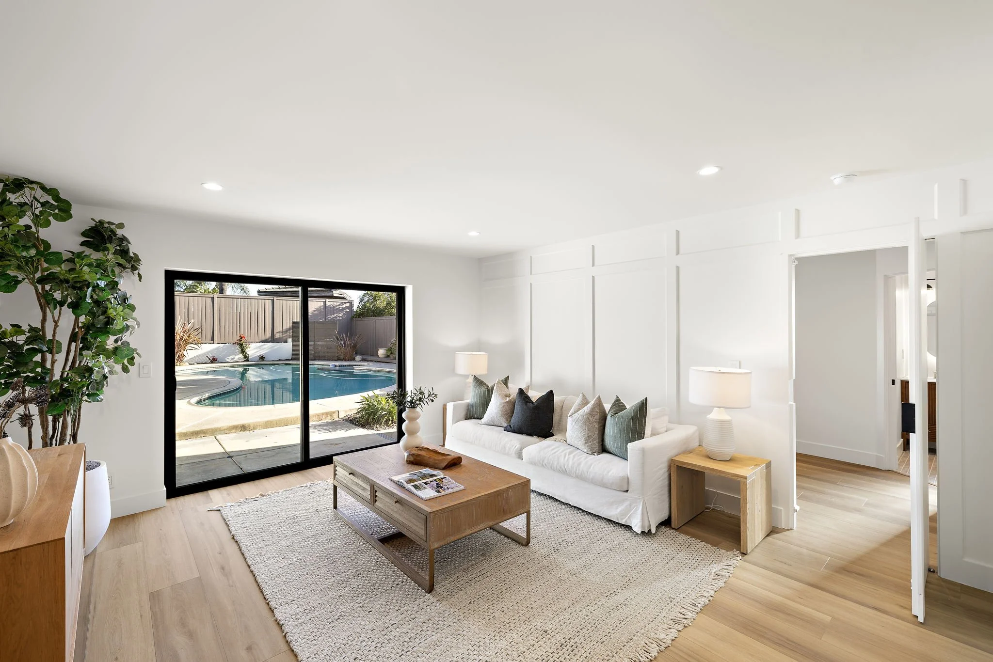 11-web-or-mls-33142 Sea Lion 11.jpg