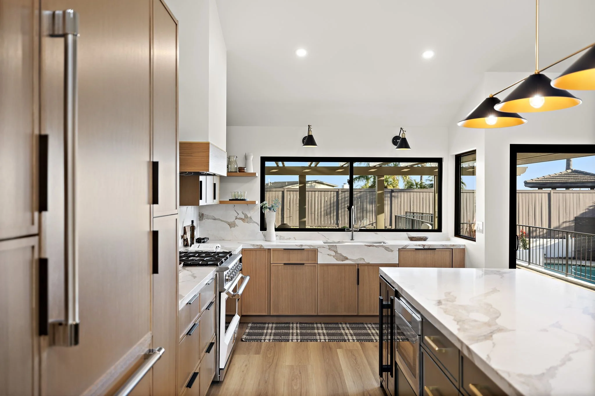 23-web-or-mls-33142 Sea Lion 23.jpg