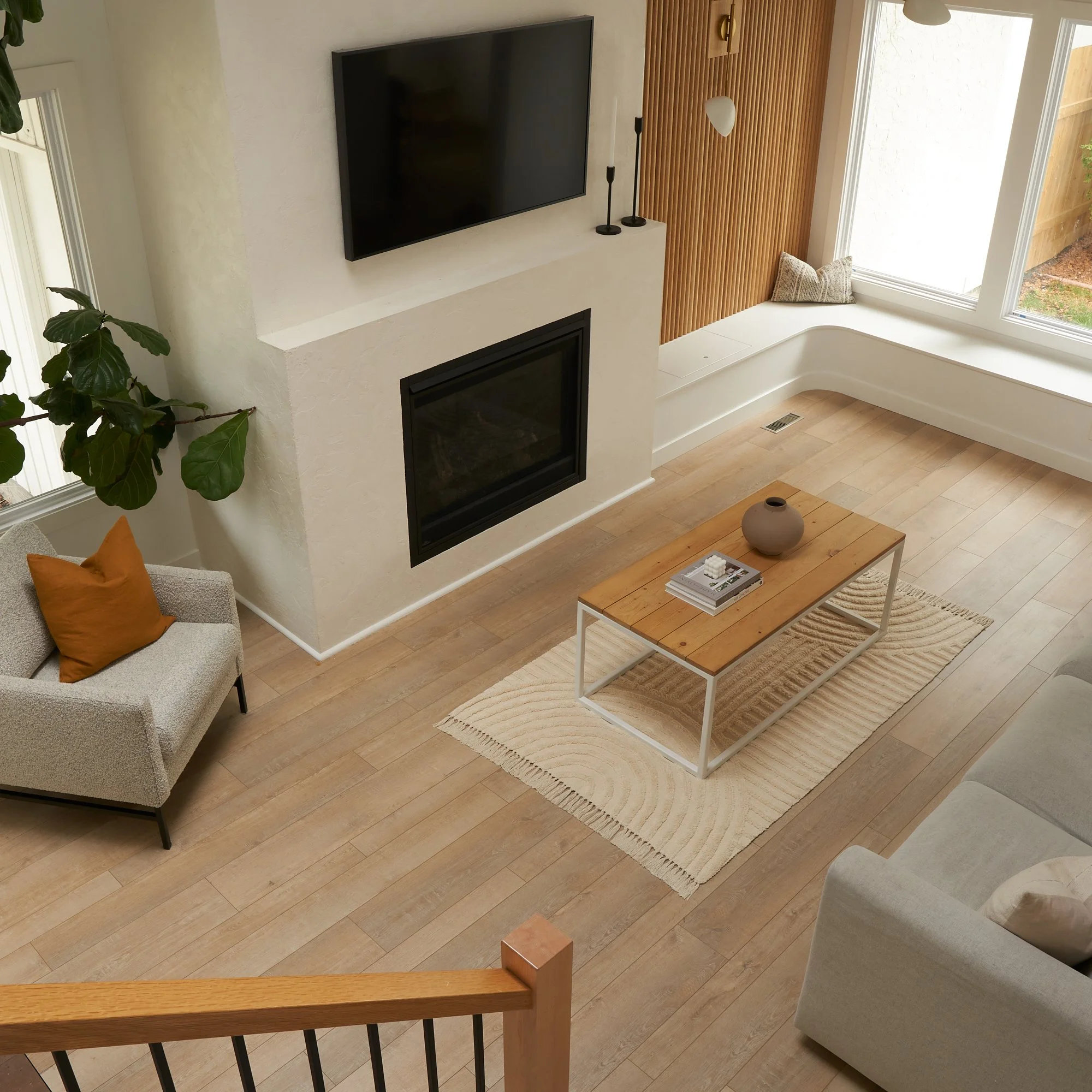 2024-05-21 Beige Runners 8.jpg