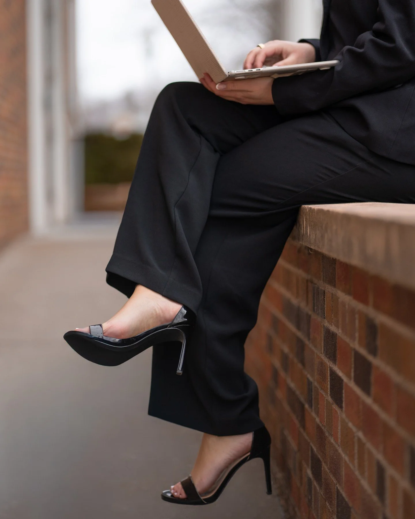 It's a common misconception that social media management is just posting content, but there's so much more to it than that. Here's what I'm actually doing behind the scenes for my clients:

🖌️ Creating graphics and phrasing captions to match your br