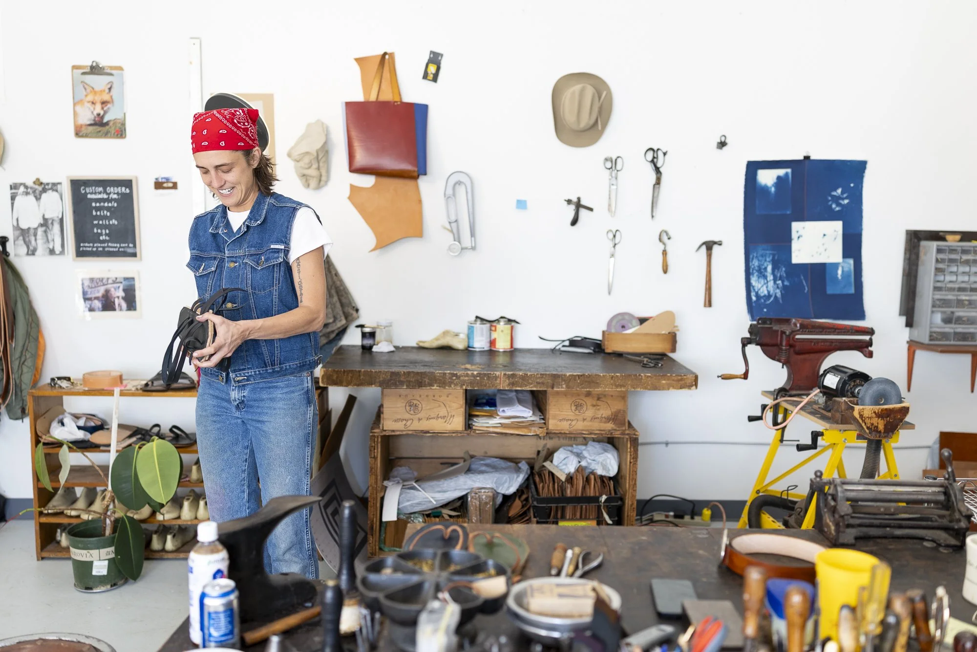 Professional process photography featuring leathworker Jess Robbins of Made By Haptic in Richmond, Virginia.