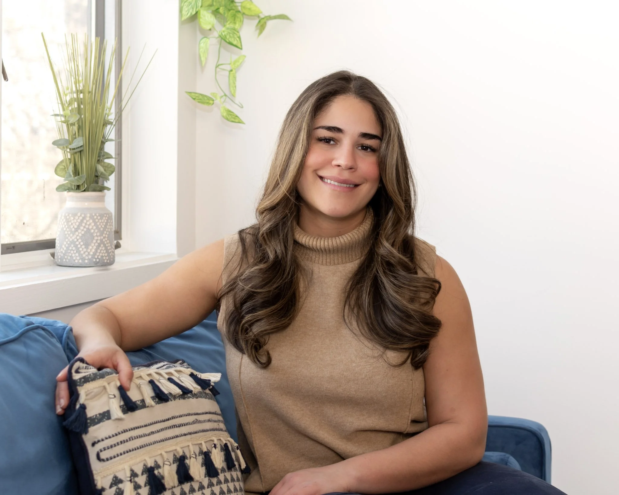 Licensed clinical social worker, Gilynett Montanez,  practicing online therapy for obsessive compulsive disorders and anxiety in Connecticut and Massachusetts.