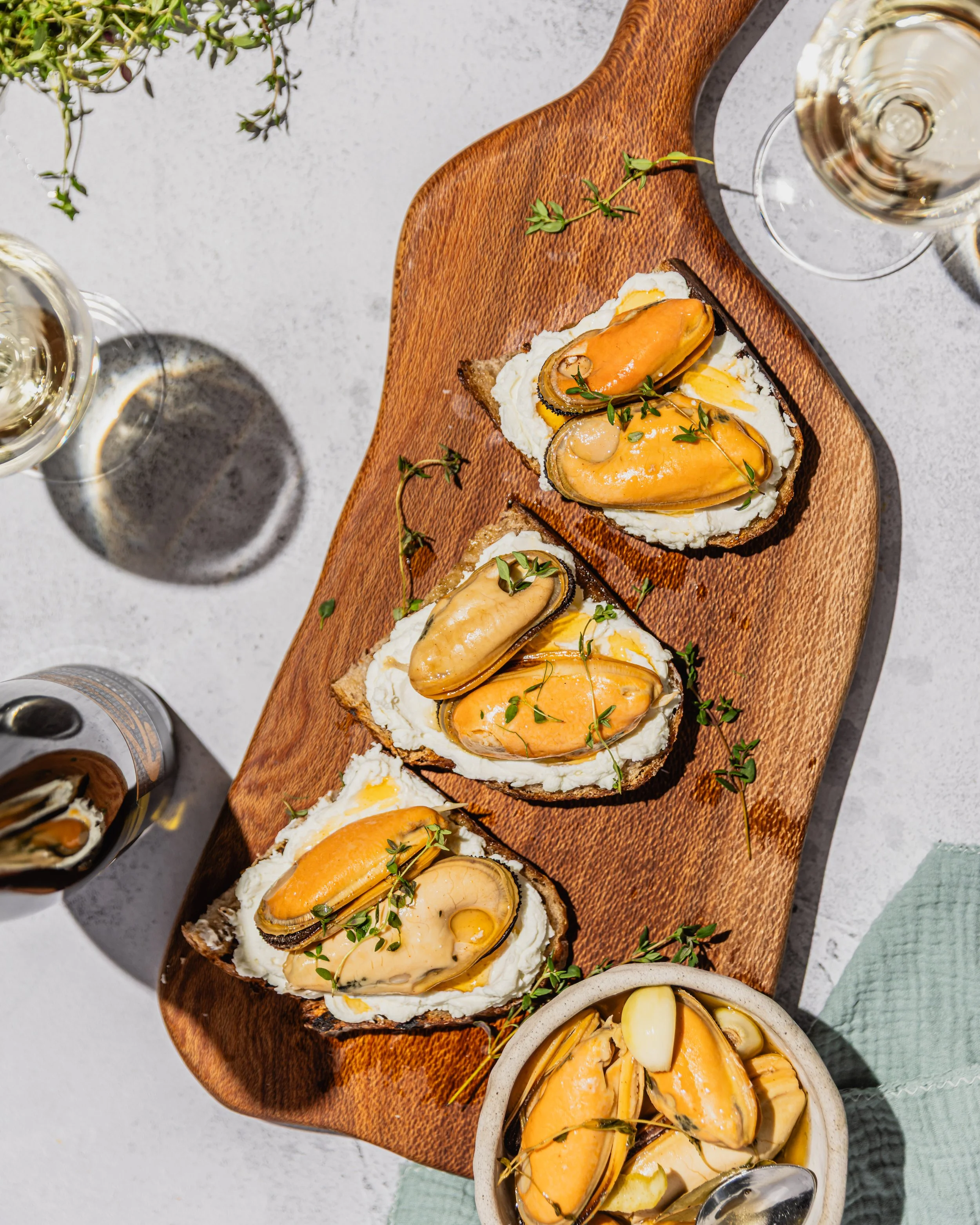 Mussels Escabeche with Charred Sourdough and Goat’s Cheese - Tohu Wines x That Green Olive 1.jpg