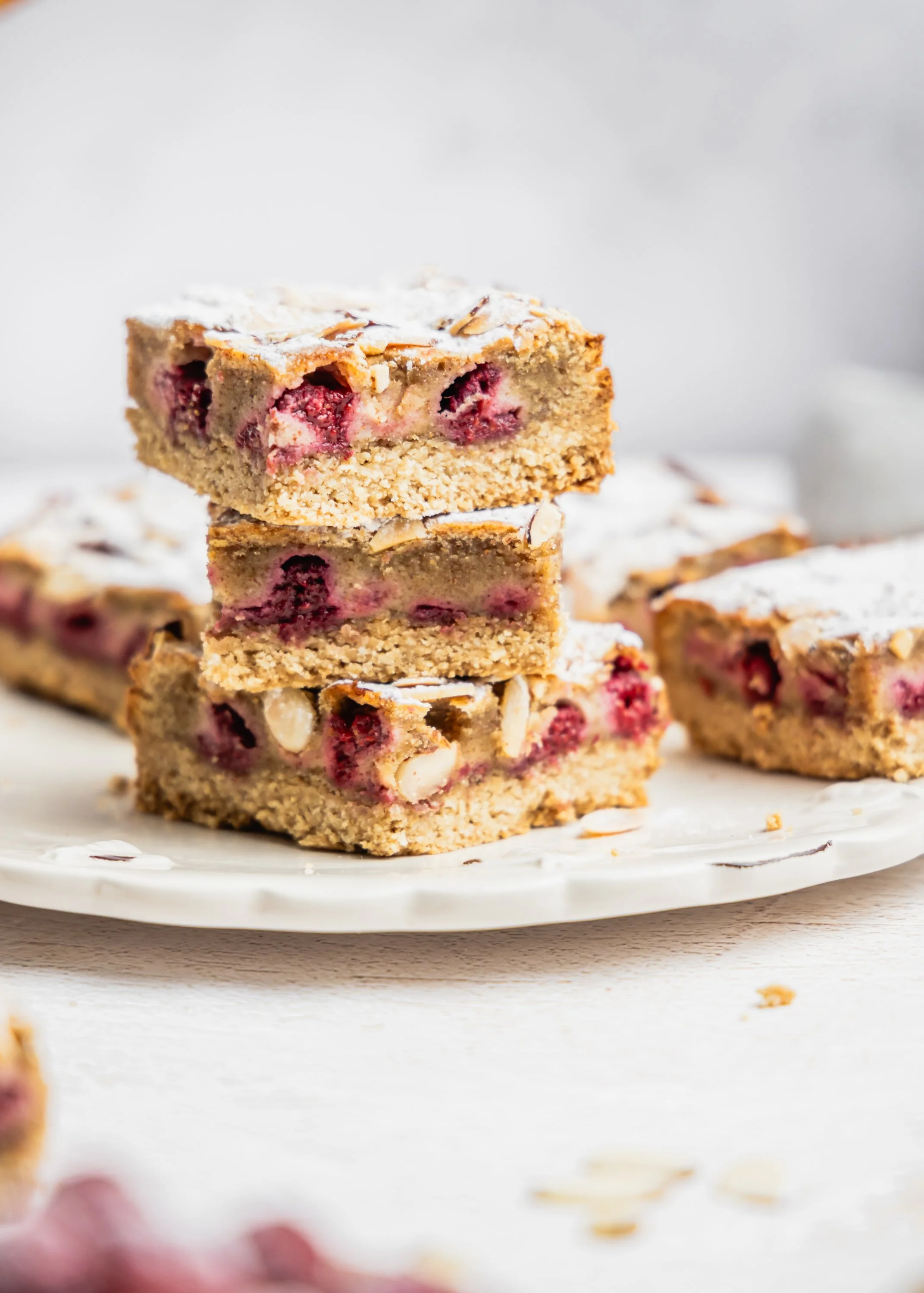 Oaty Raspberry Frangipane Squares - Froothie x That Green Olive 8.jpg