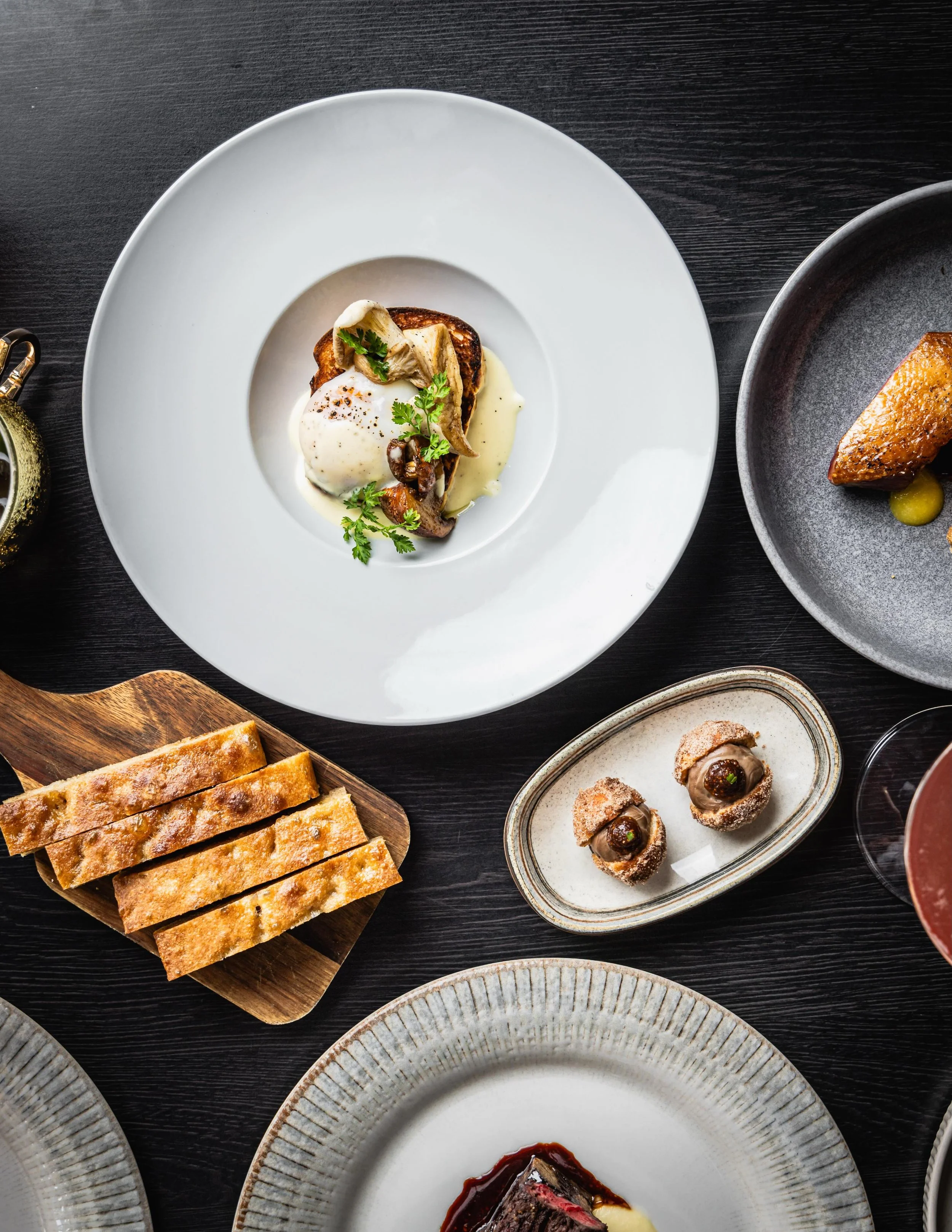 In rural NSW, this gem of a restaurant celebrates regional producers in a completely unique and inspiring way. I loved shooting at @the.charles.wagga earlier this year; first enjoying the wine-matched degustation experience, then shooting and filming