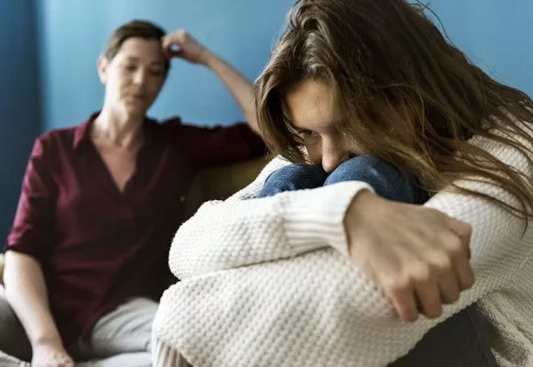 Why Parents of Struggling Teens Often Feel Like They’re Failing