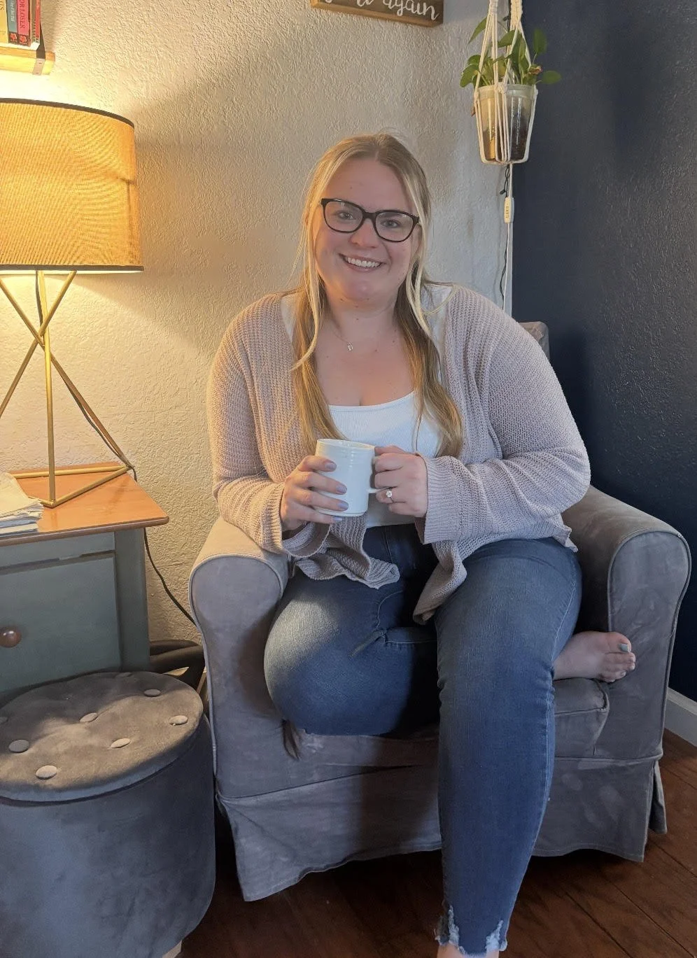 Ashlyn O'Keefe, LMFT. Supporting youth and families with navigating life stressors, communication challenges, and mood regulation.