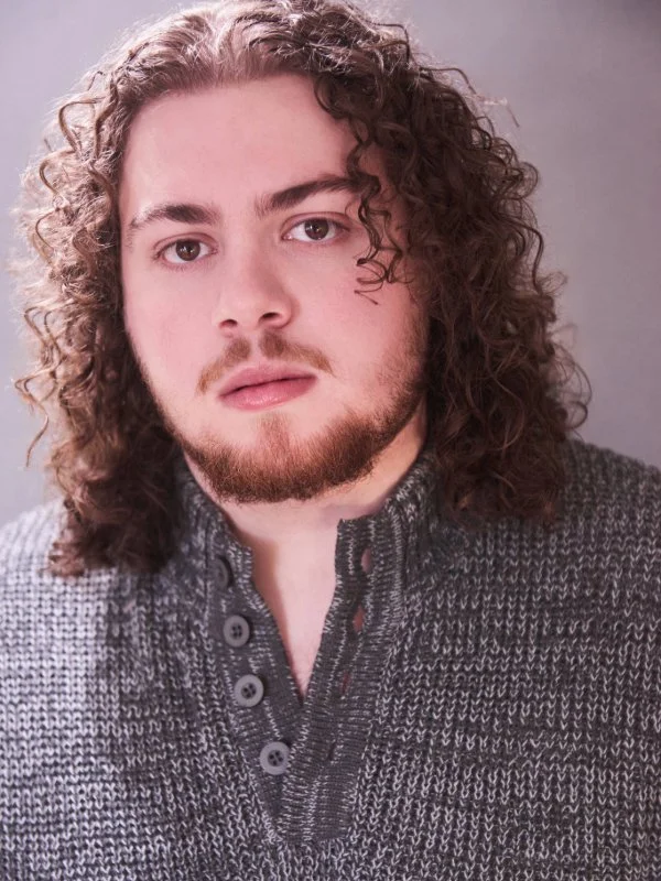 Quinn Dembecki - Headshot (3).jpg