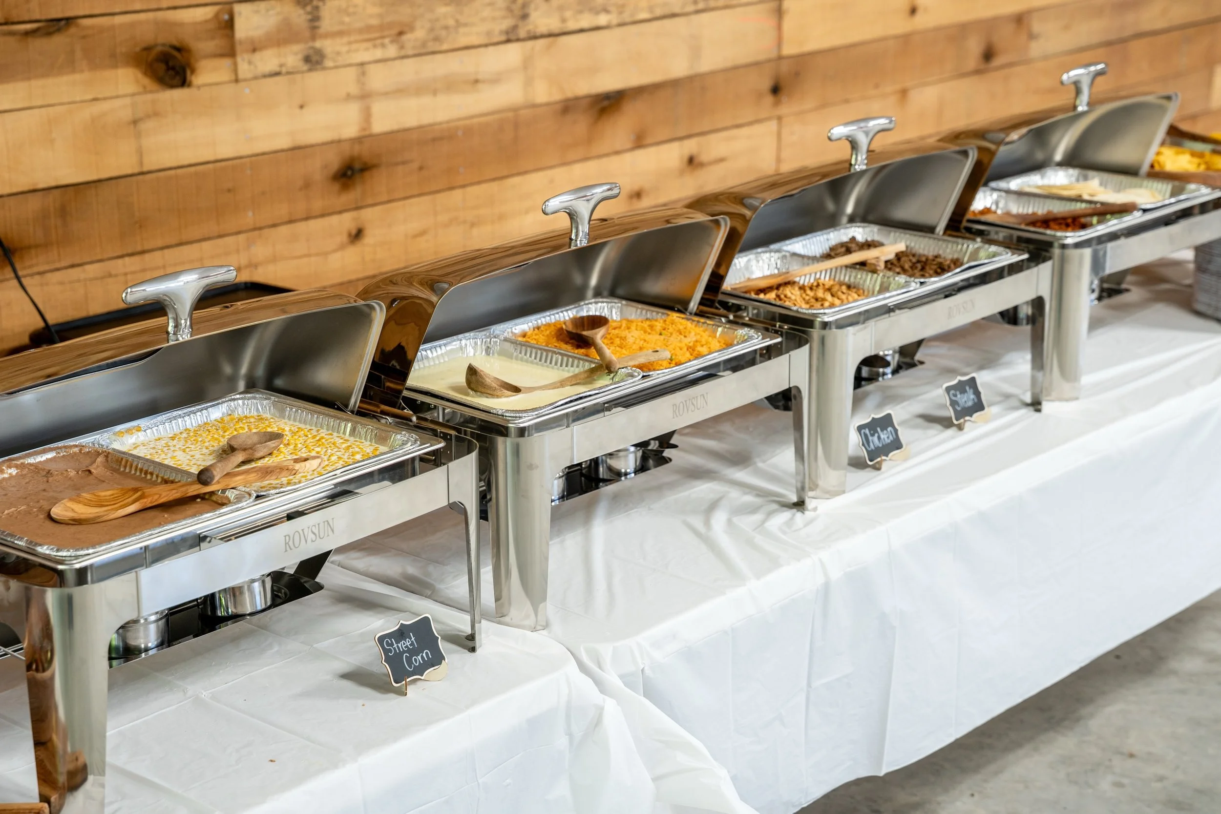 A great event starts with great food. 🌮✨

From office lunches and corporate meetings to weddings, birthdays, and family celebrations, Las Delicias Catering brings authentic Mexican flavors straight to your event.

Freshly prepared favorites, customi