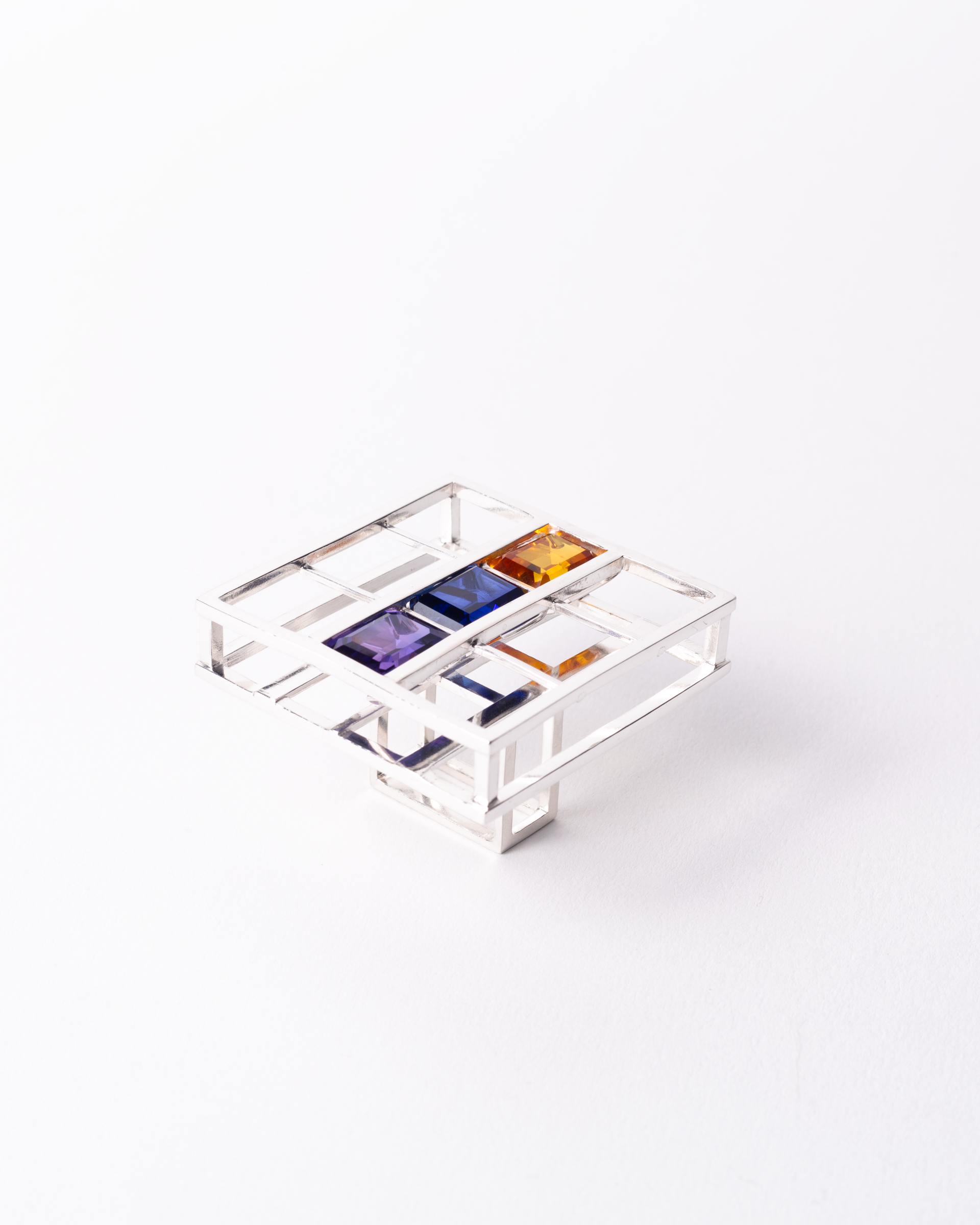 4.2 - La Tulip (2024). Image Lee Alexander.png