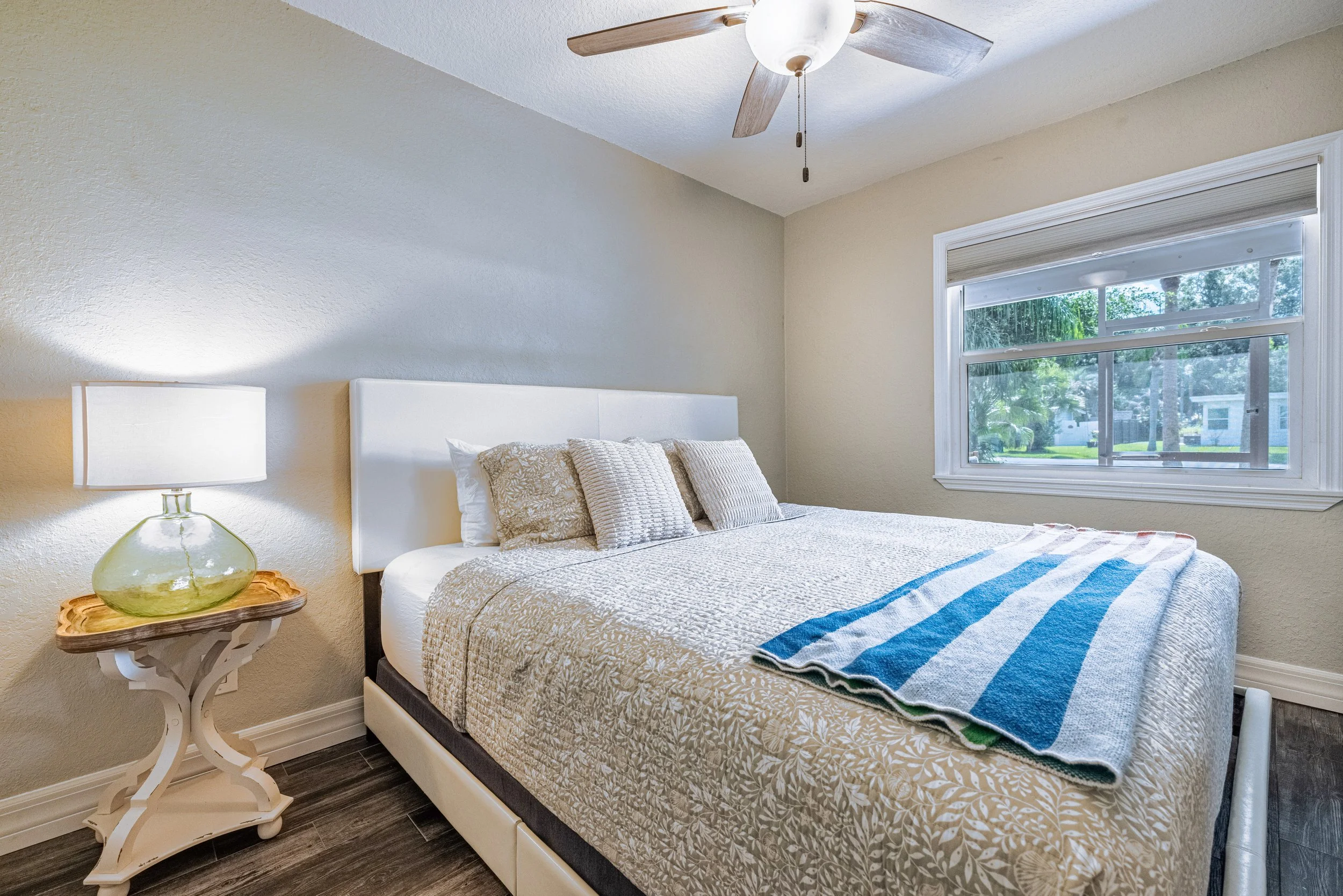 1830_45th_Ave_interiors_bedroom3_2.jpeg