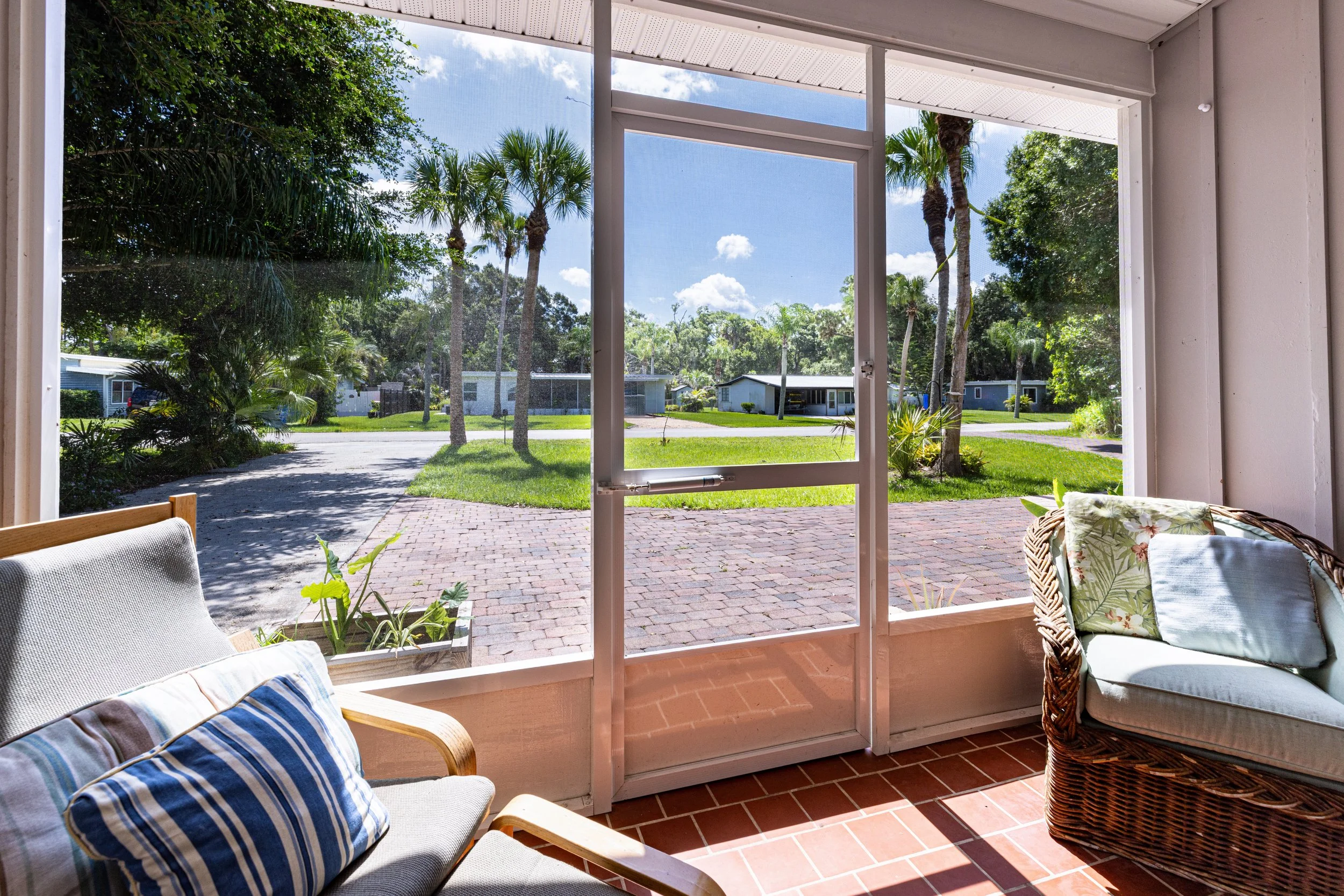 1830_45th_Ave_exteriors_porch.jpeg