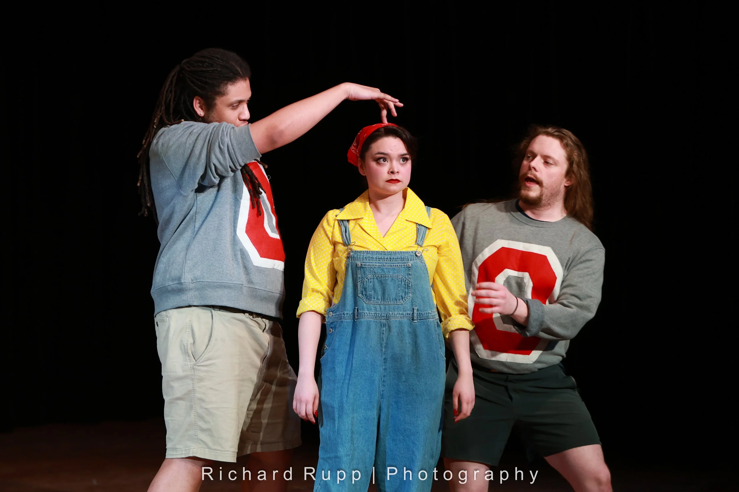 Ingrid Kuribayashi as Despina with Jabari Lewis as Ferrando (left) and Thommy Long as Guglielmo (right) in Così fan tutte at University of Michigan, 2025
Photographed by Richard Rupp