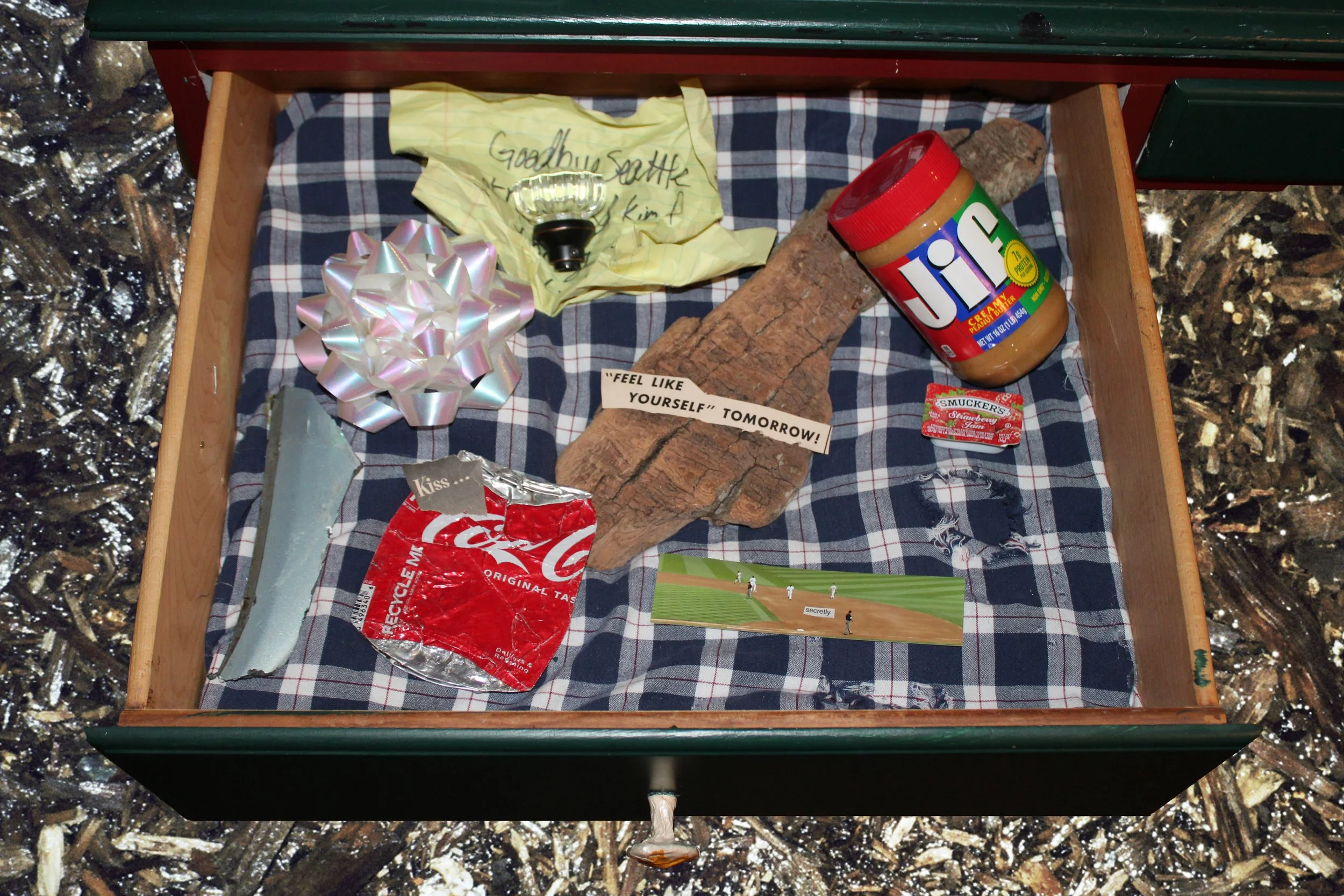 DESK THE BAND THE SHOW THE DESK CONTINUED