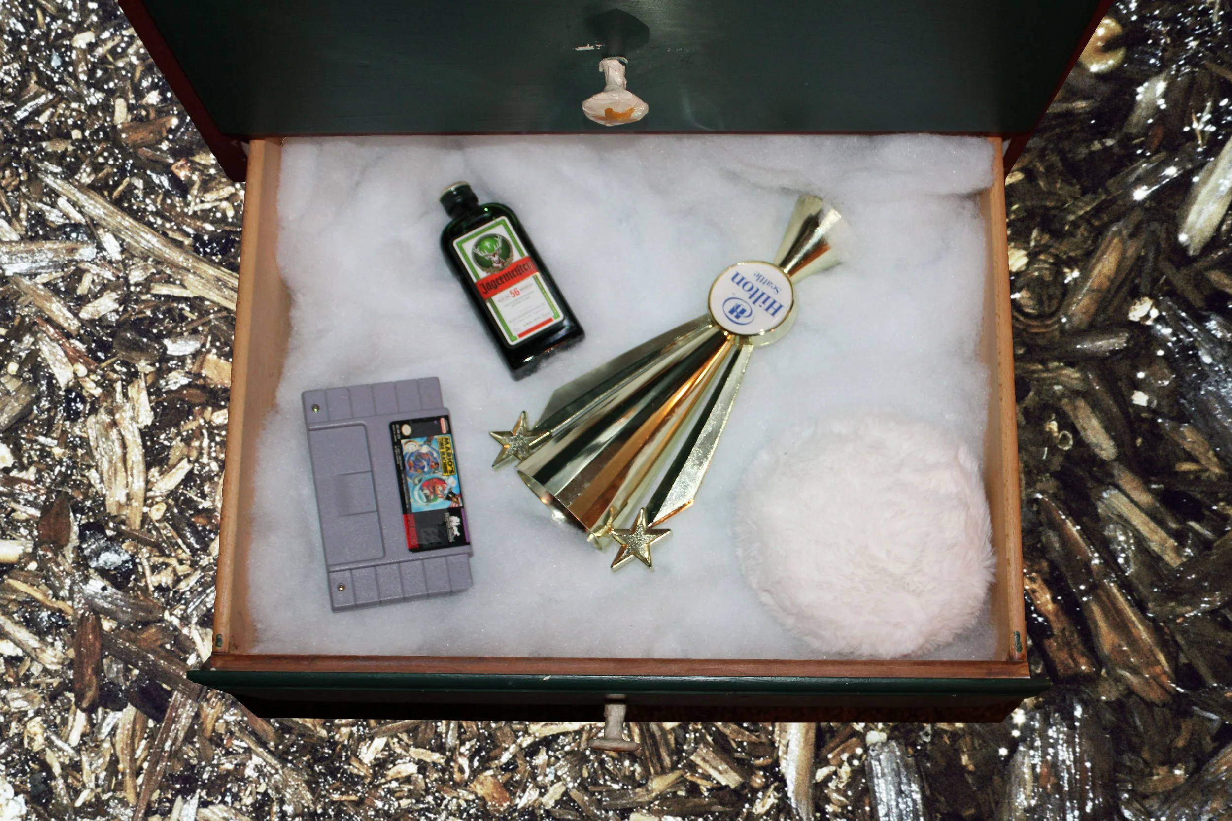 DESK THE BAND THE SHOW THE DESK CONTINUED