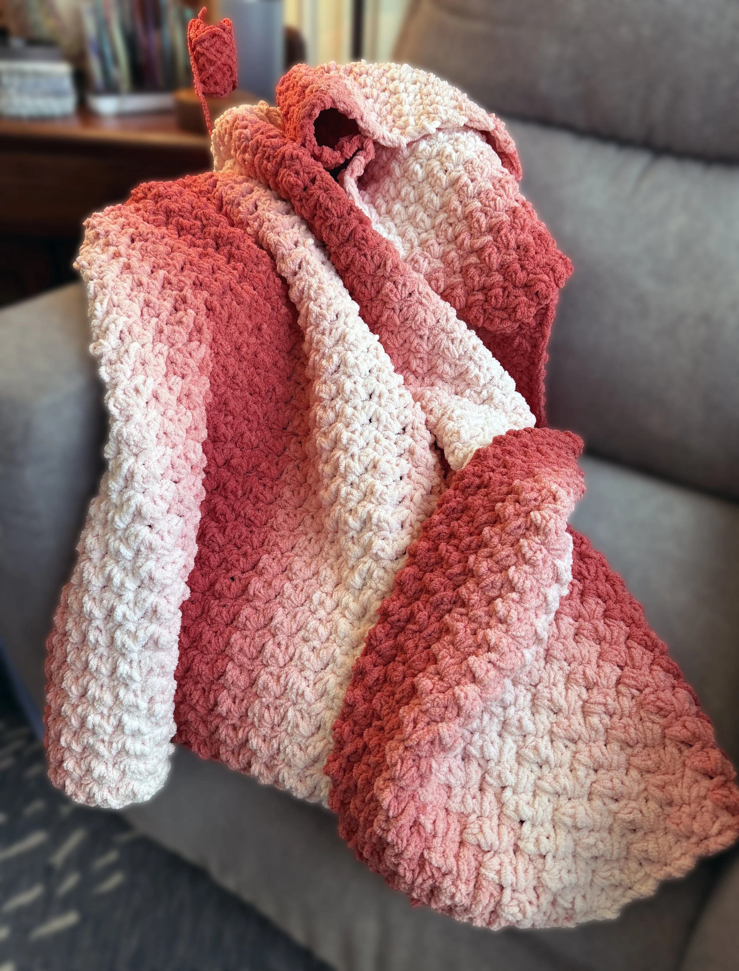 Suzette Stitch Lapghan