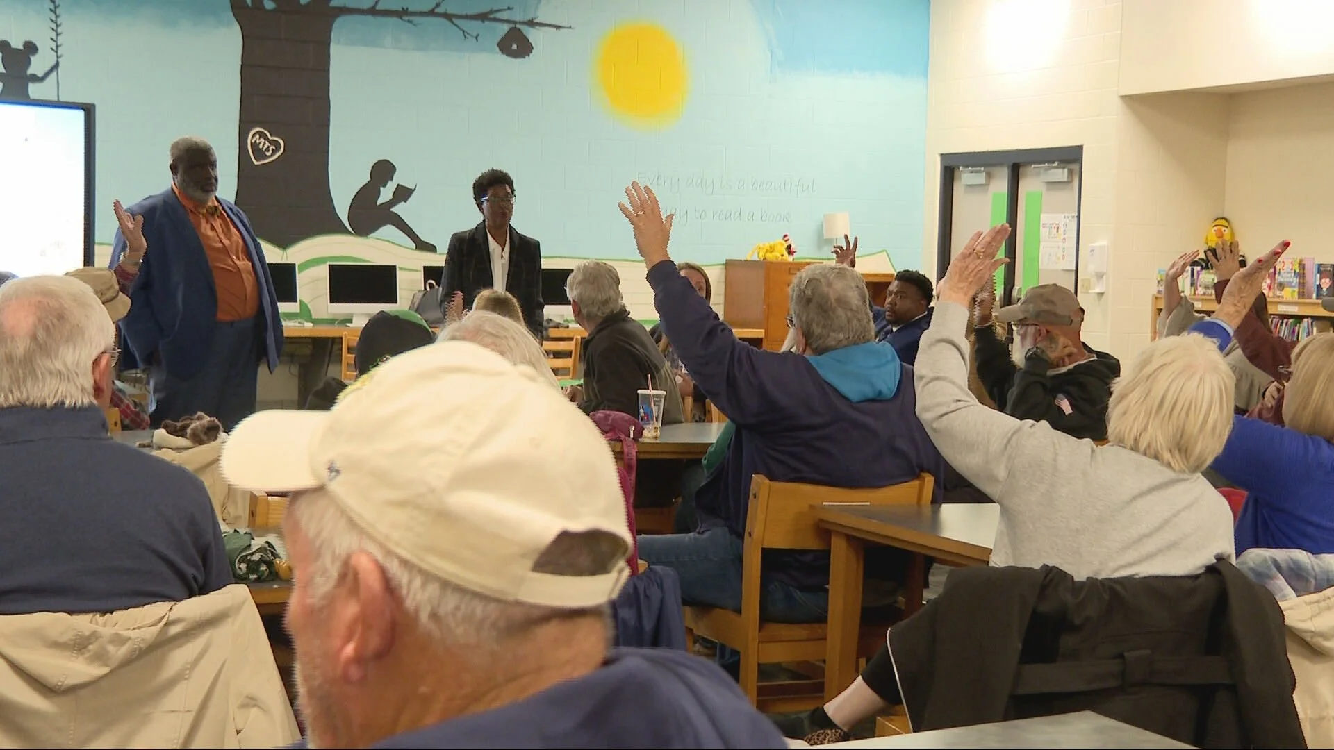 South Bend residents voice traffic concerns as Lafayette Falls subdivision expands