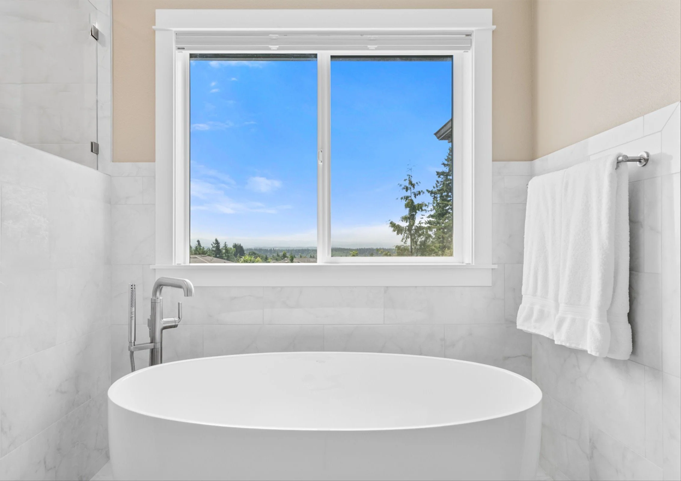 11 Freestanding-Bathtub.jpg