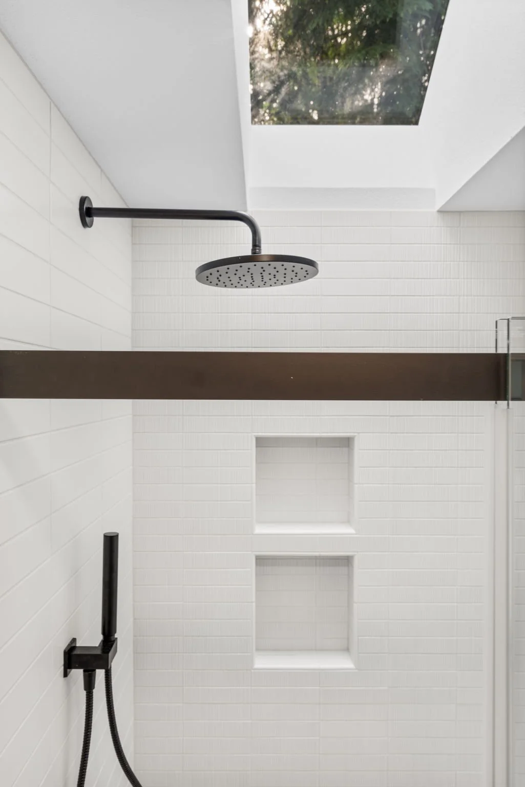 20 Modern-Shower-Skylight-Detail.jpg