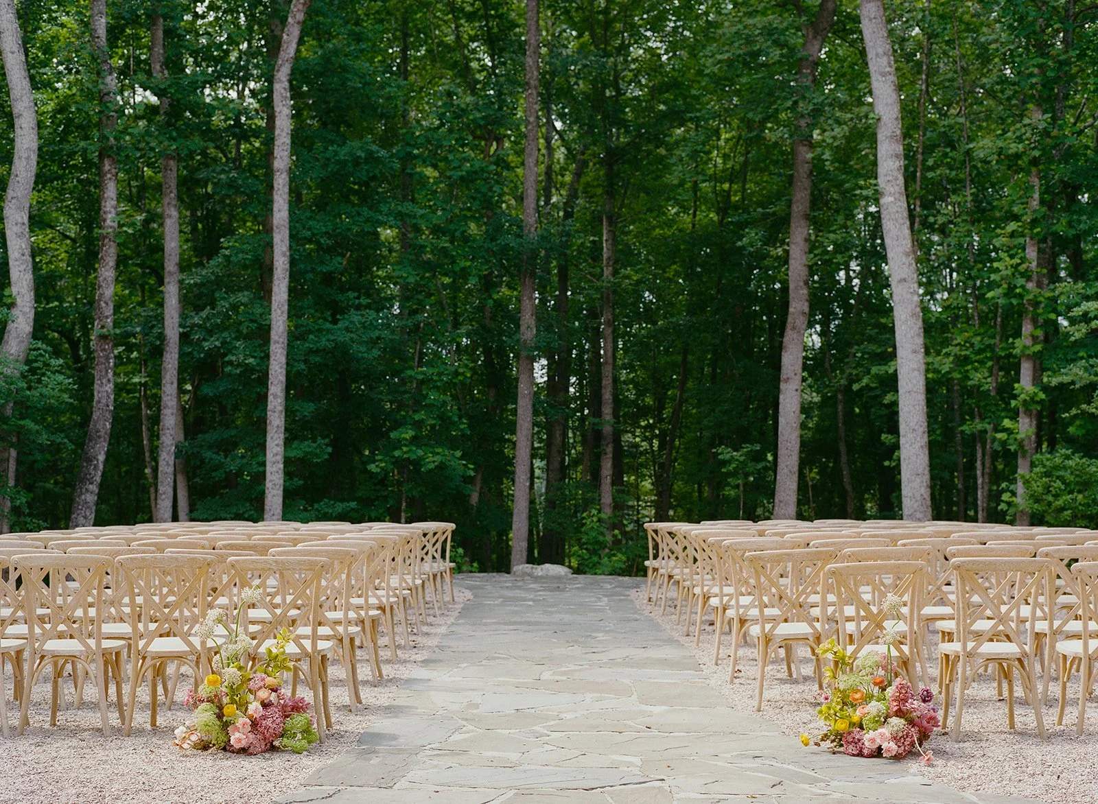 DianaRotheryWeddings_North Carolina Grove Wedding-28.jpg