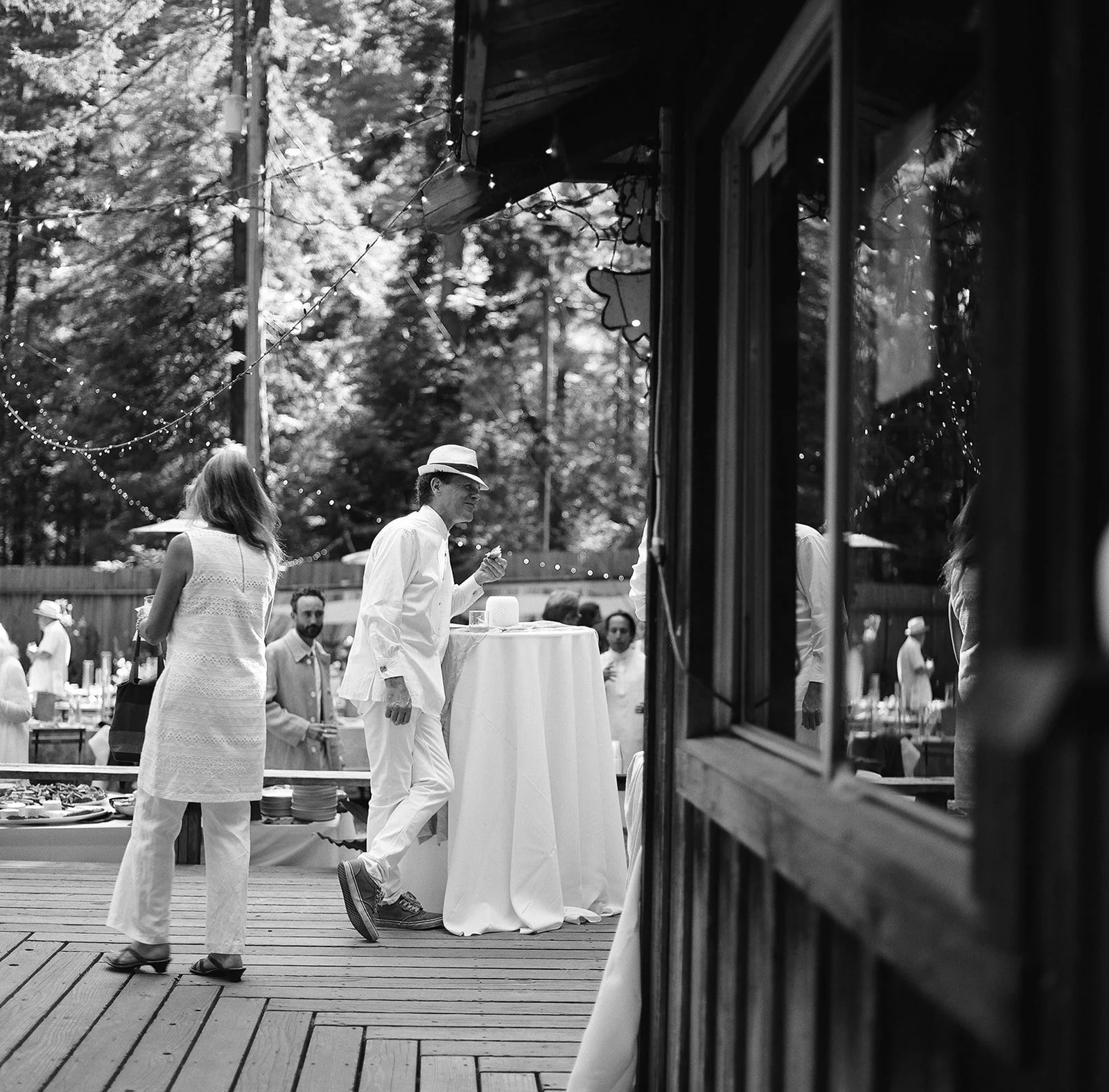 DianaRotheryWeddings_Henry Miller Library Big Sur Wedding-42.jpg