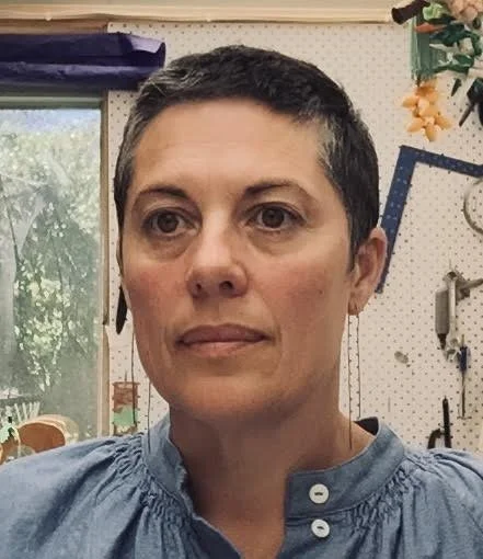 Jacquelyn Fang Greenbank is a self-portrait installation artist whose practice questions cultural identifiers and social histories through the thematic vehicle of food and plant knowledge.