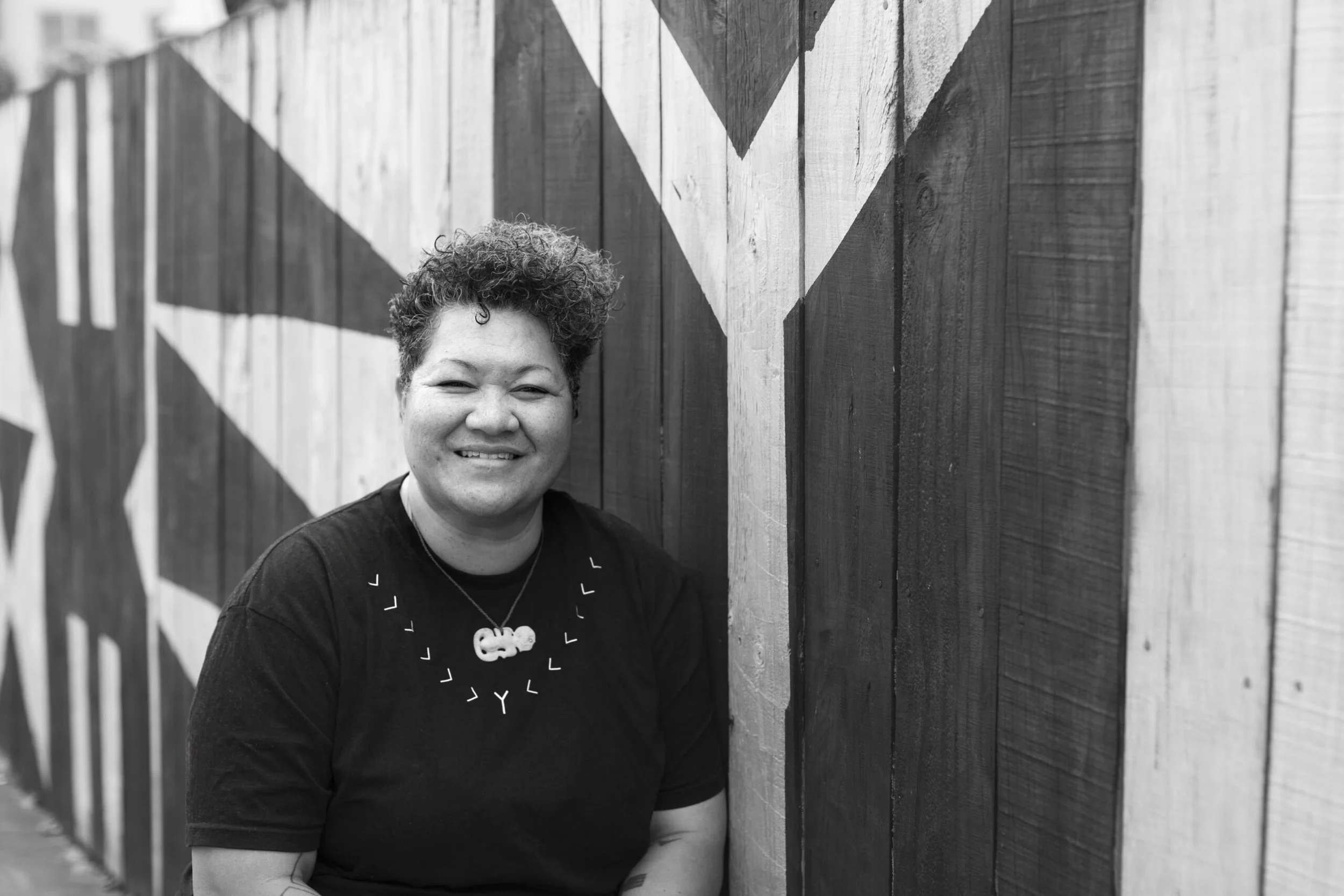 Margaret Aull (b. 1978, Te Rarawa, Ngāti Tūwharetoa, Fiji) is a Māori–Fijian artist