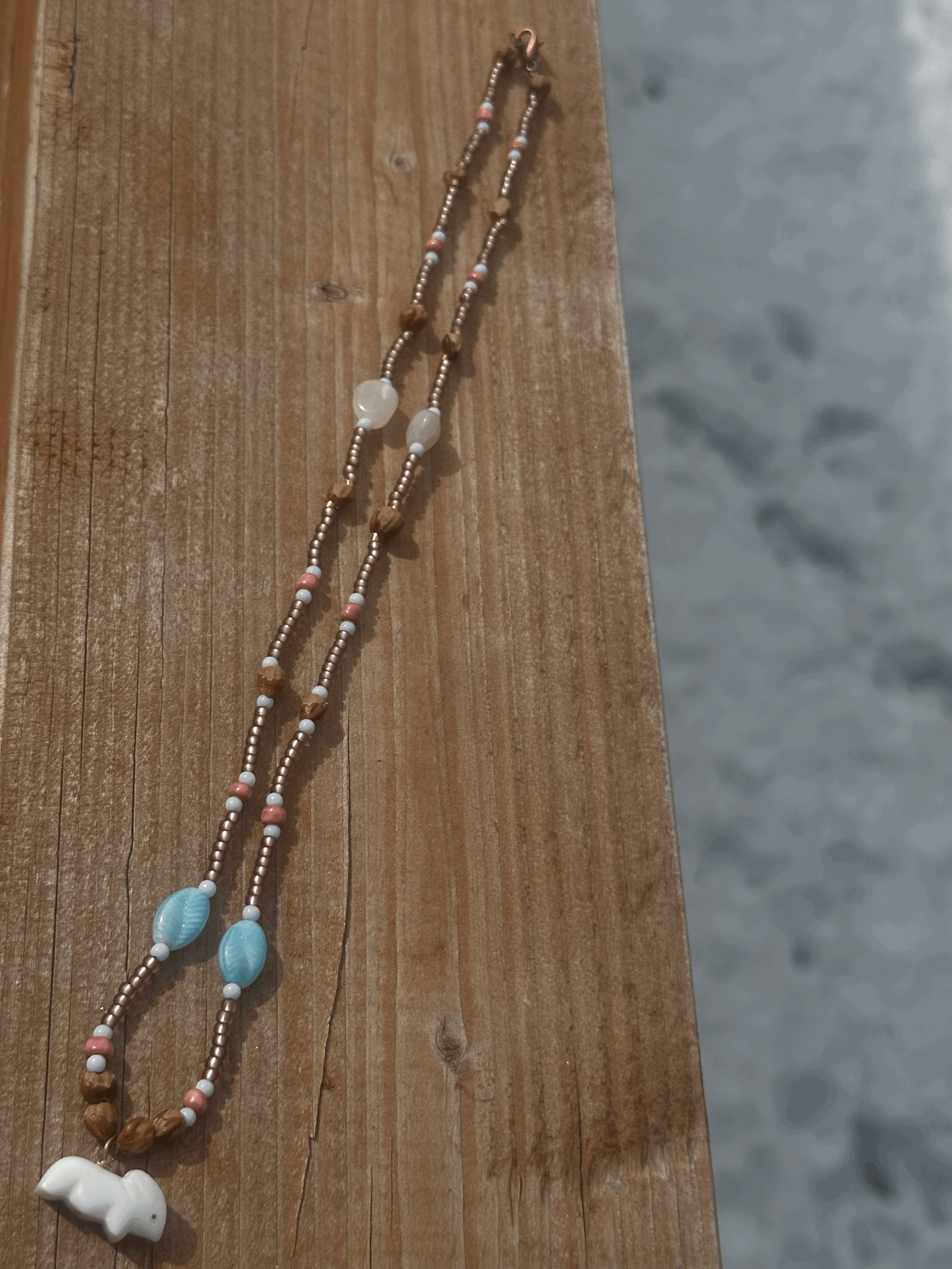 Tǫǫ Oozhrii Geh - Moon Bunny Necklace