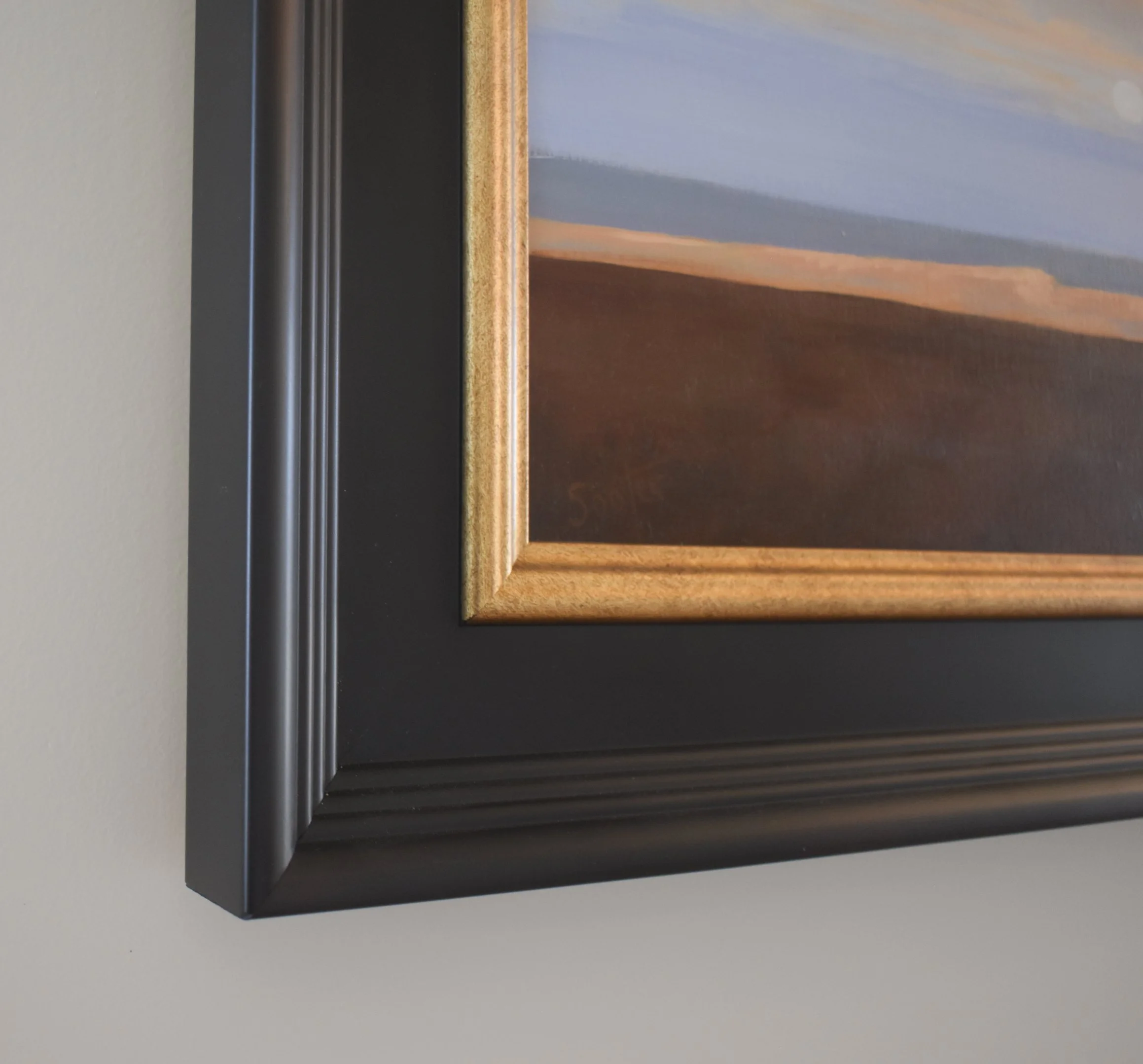 Side profile of the framed original oil painting Making A Statement by Kelly Sooter, showing the depth and presentation of the museum-quality espresso colored frame.