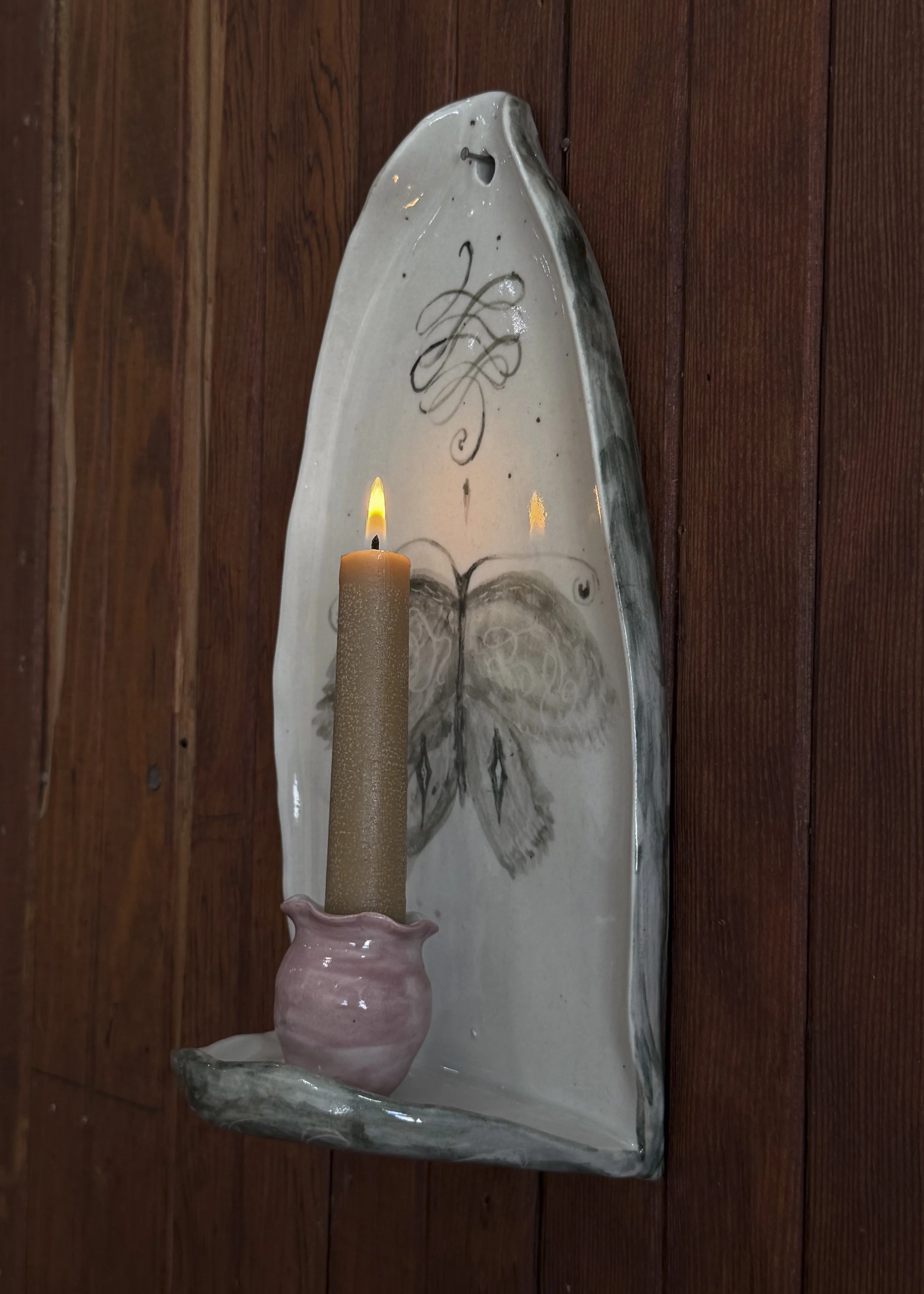 mothsconce05.jpg
