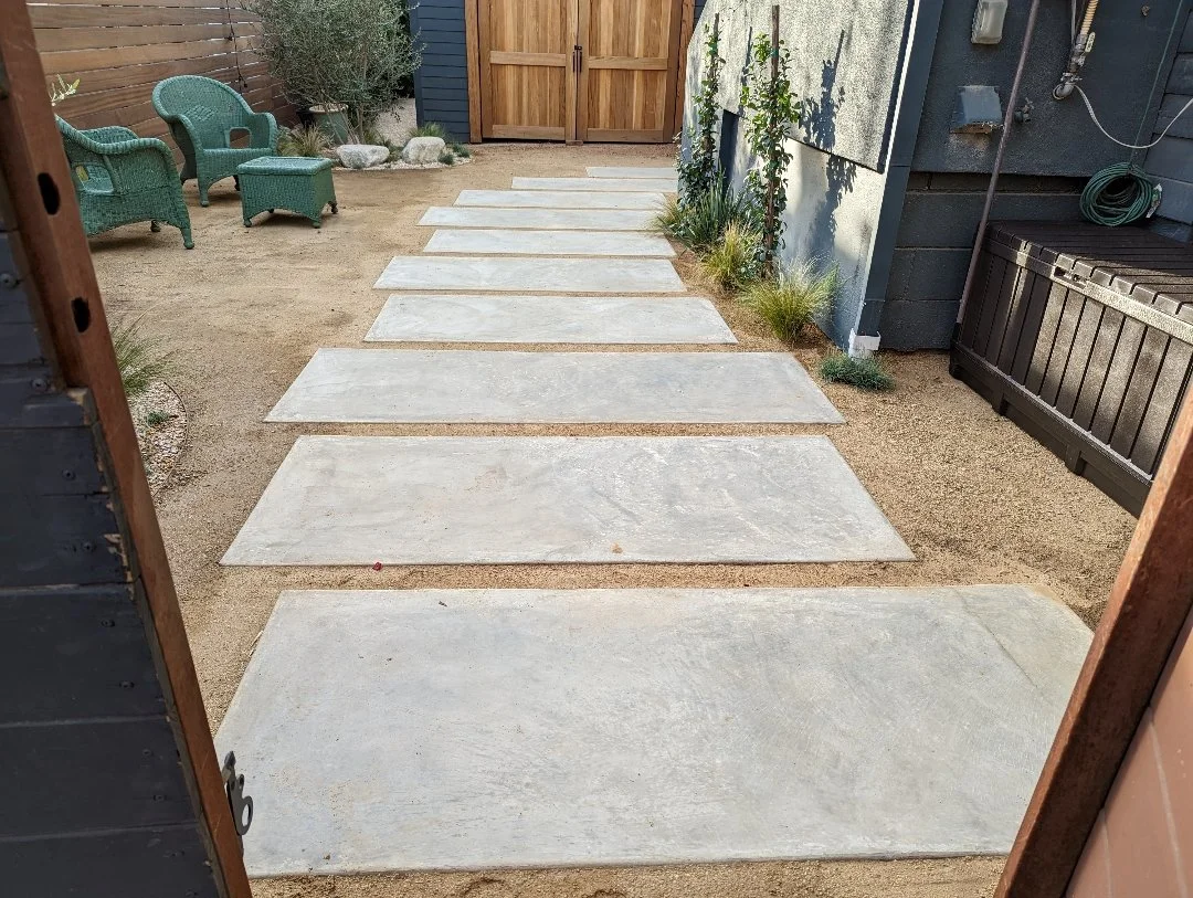 drought tolerant landscape in Los Angeles with concrete pavers