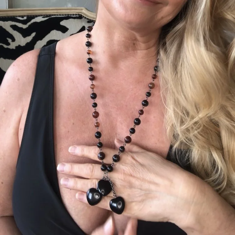 5 Hearts Onyx & Agate Necklace