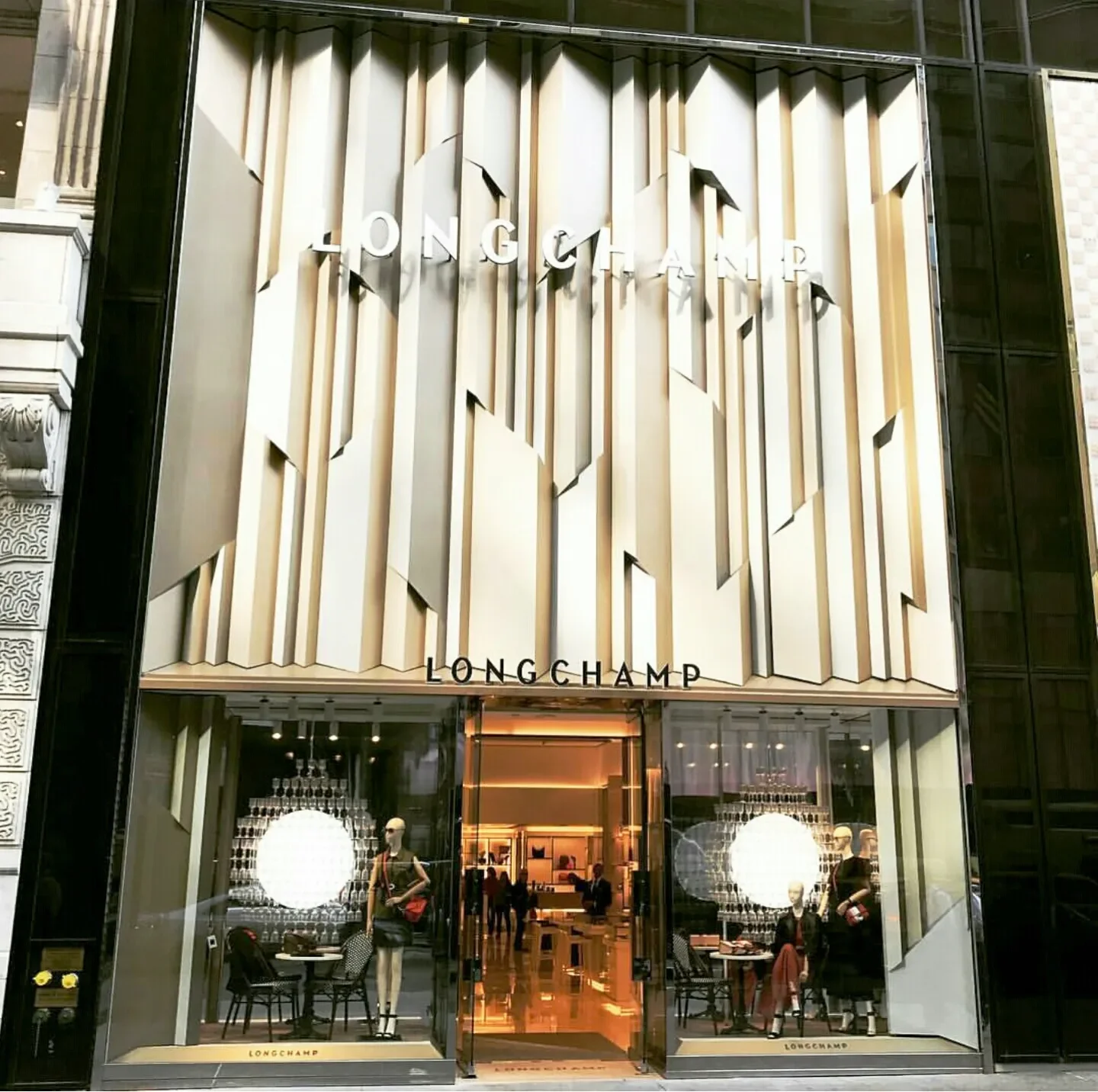 2018.05.-Shop-opening-on-5th-Avenue-2.jpeg.webp