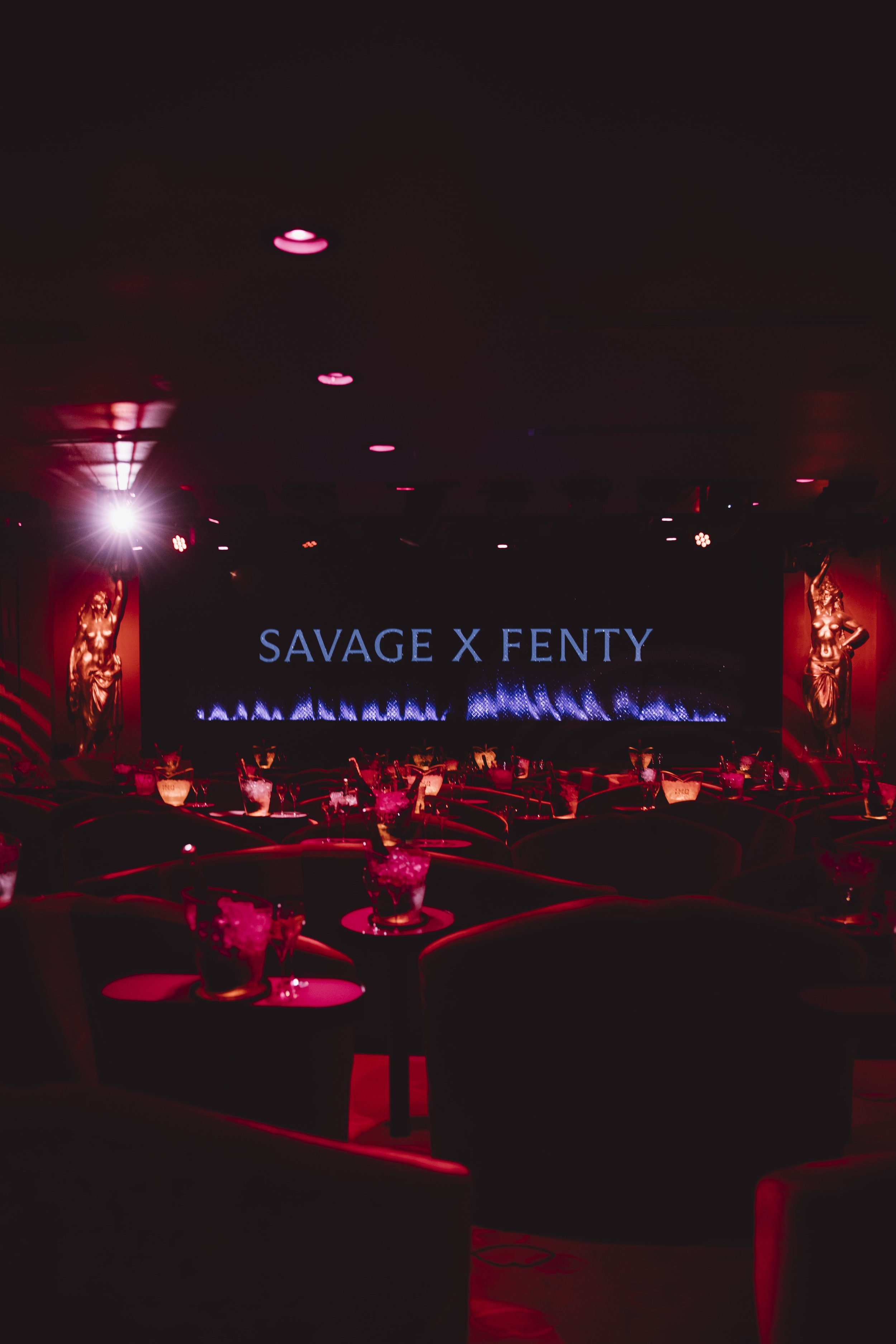 savage x fenty - crazy horse - pfw ss 26 - alek katar-15.jpg