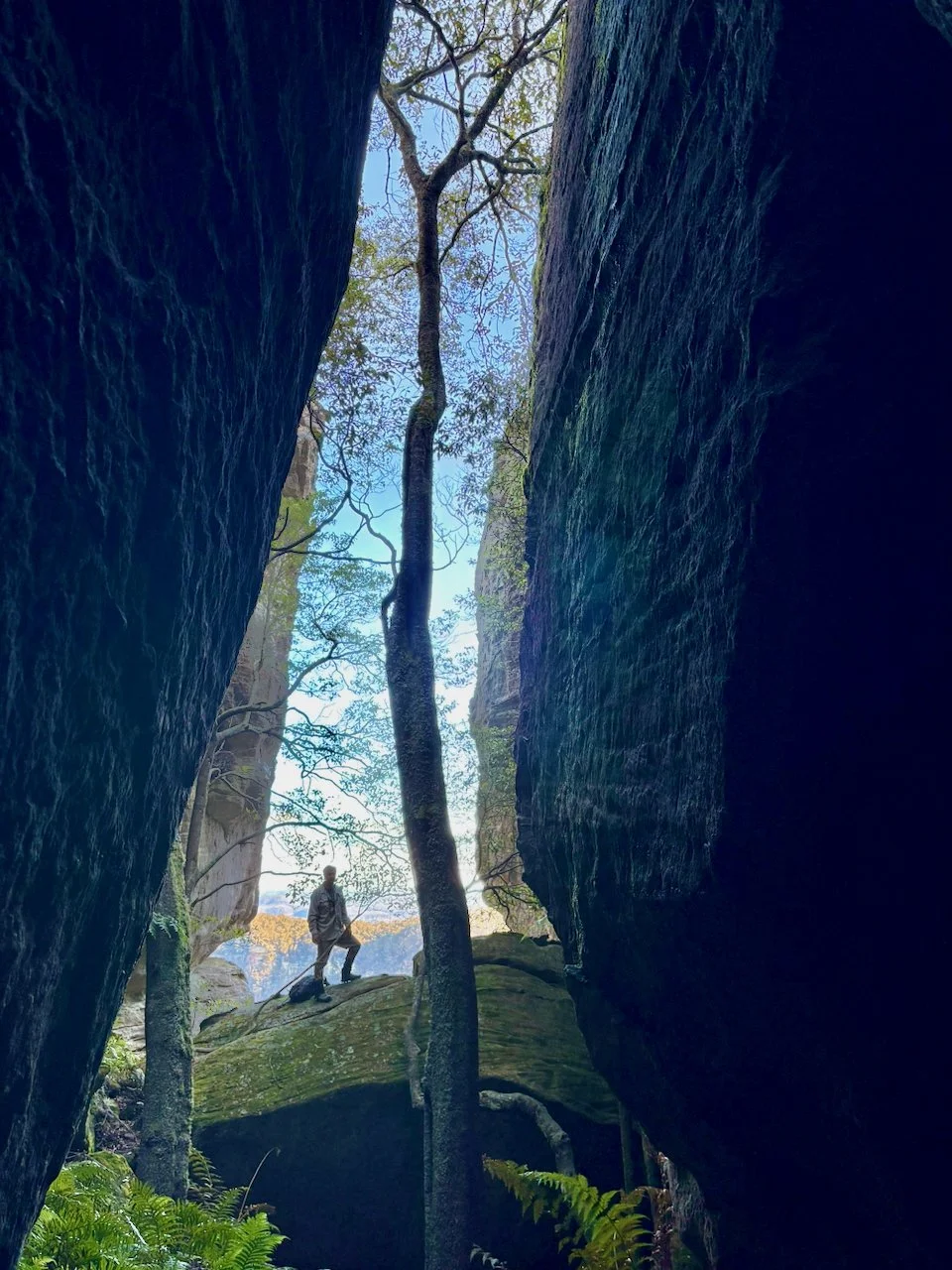 suspended barbican - 19.jpeg