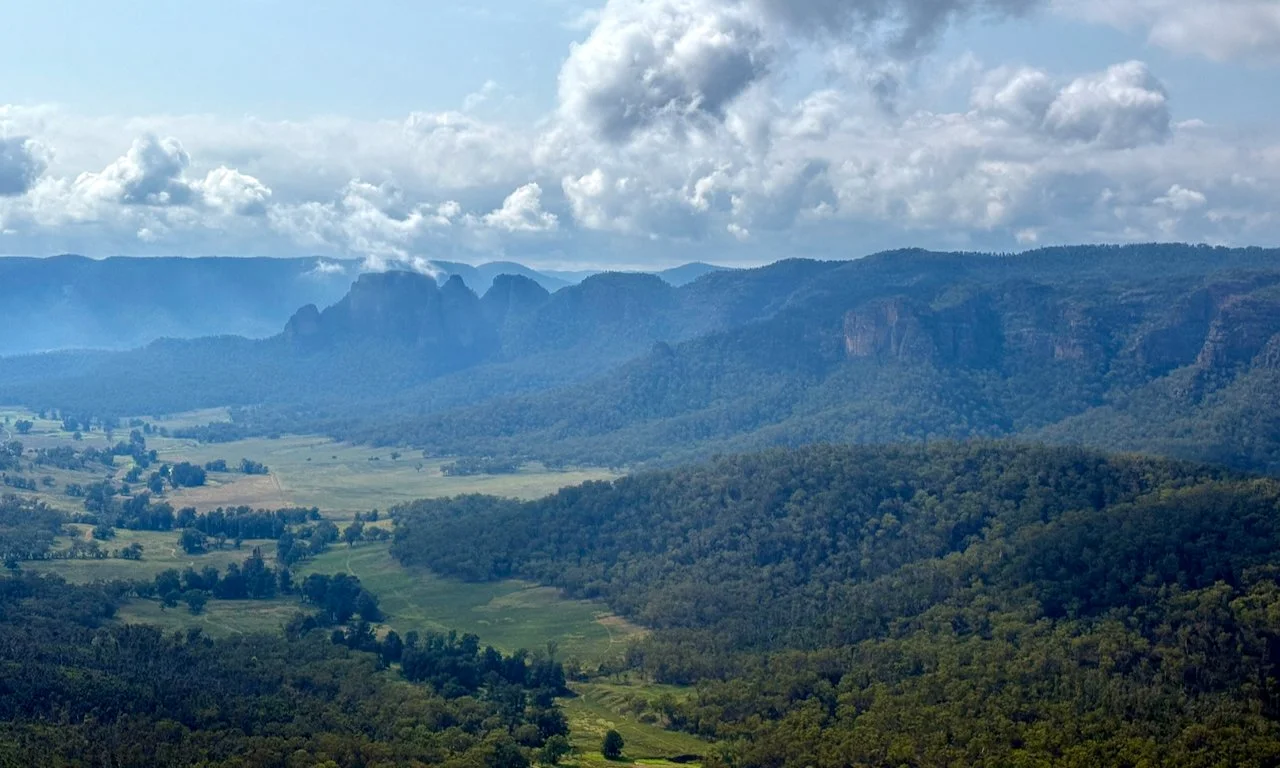 The first big view of the day. Looking over Emu Creek Valley to the end of the Pomany Range