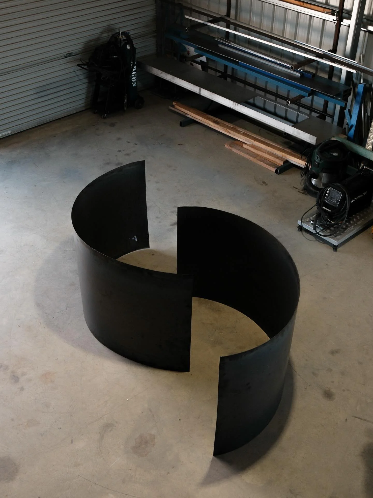 Nice big corten steel tree surround for @hausgroupsa &amp; @haus_collage_and_stoneware&rsquo;s newly built home by @35southbuildingco. This will be incorporated into a wooden deck that runs along the house.