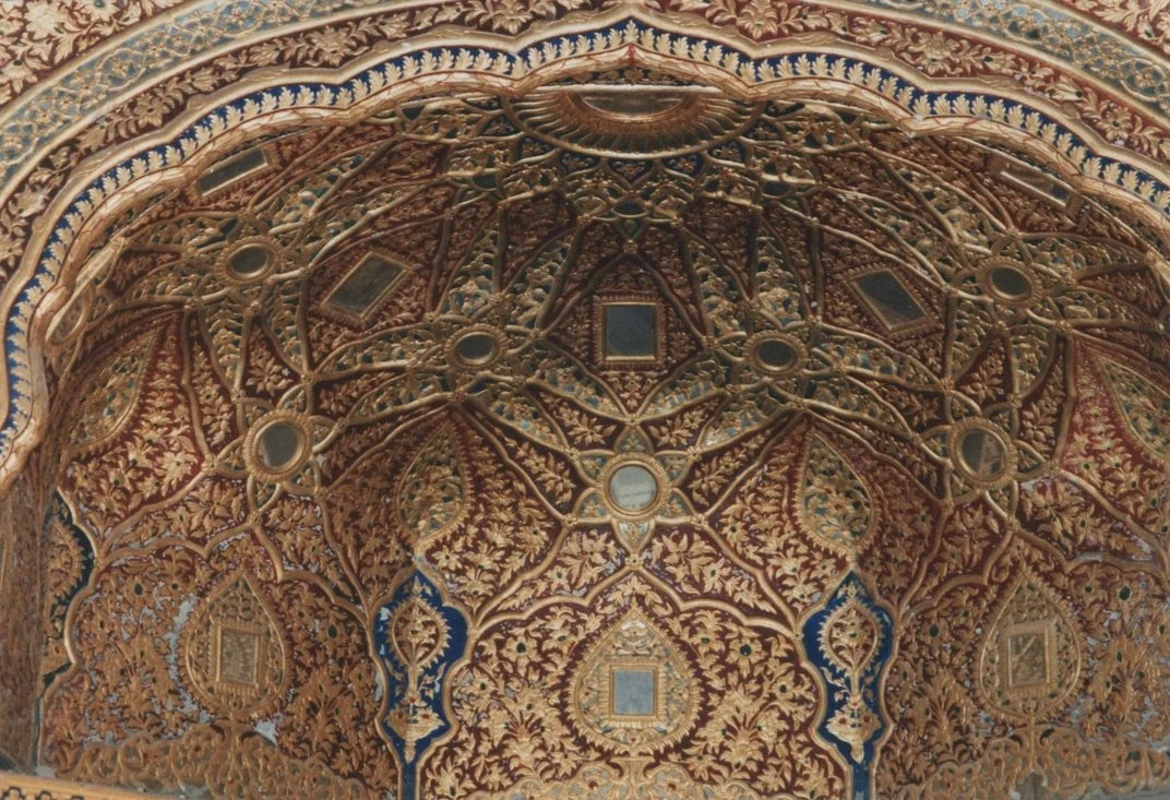 Original loose print.

1995 - The intricate gold work inside
Sri Harmandir Sahib (Golden Temple), India.

When detail matters, resolution matters. Layers of detail, symmetry and craftsmanship captured at high resolution to preserve every line and ton