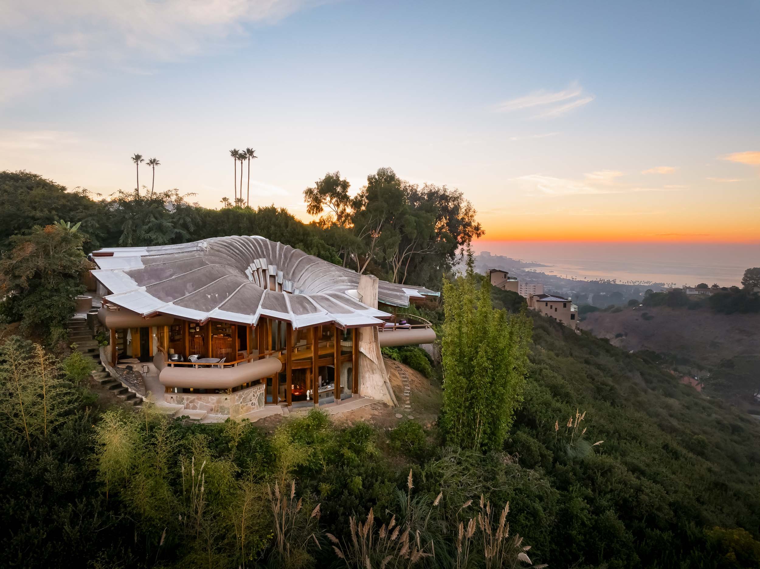 Ken Kellog Lotus House - ollie paterson-1.jpg