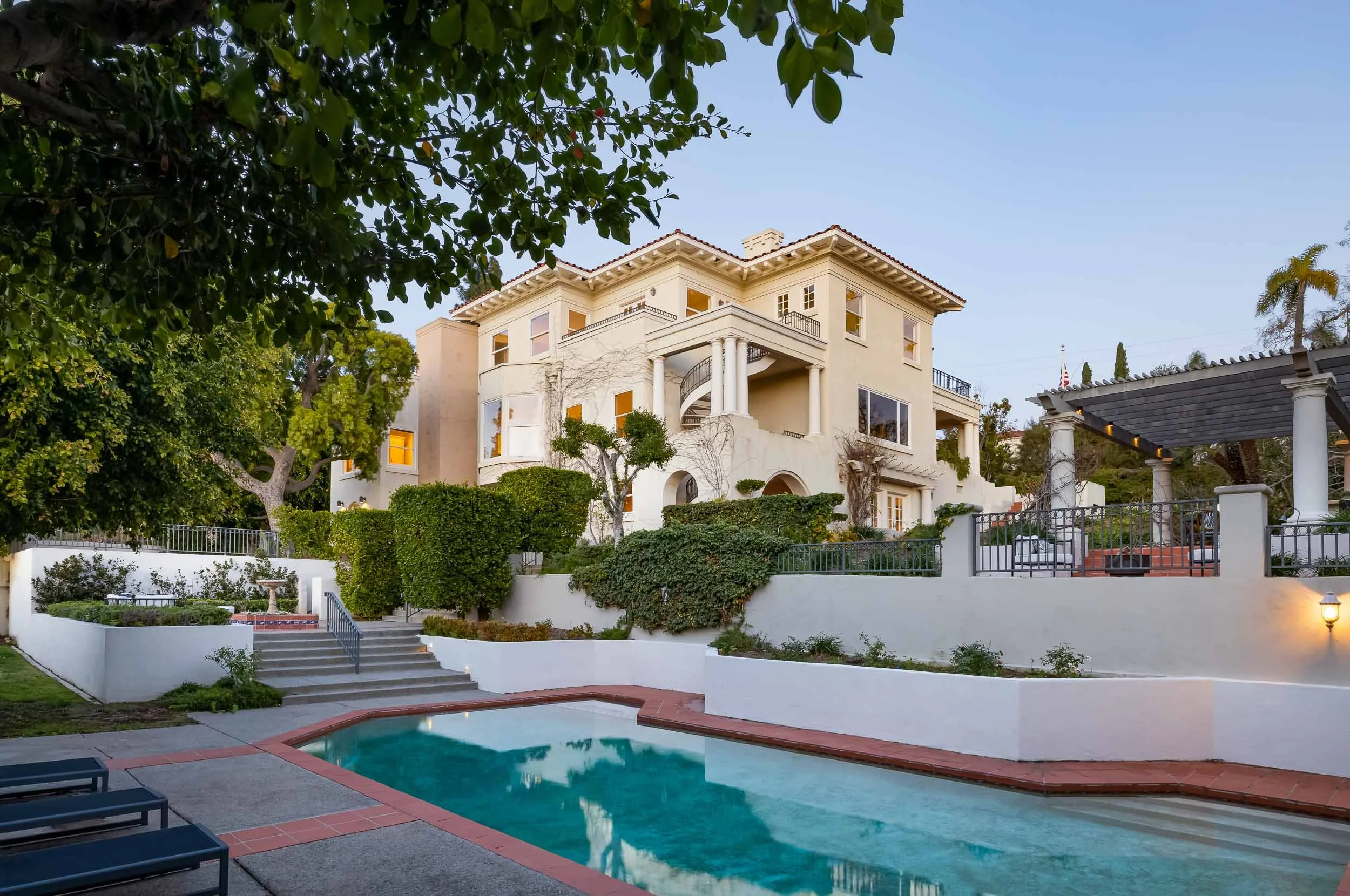 residential photographer portland oregon-15.jpg