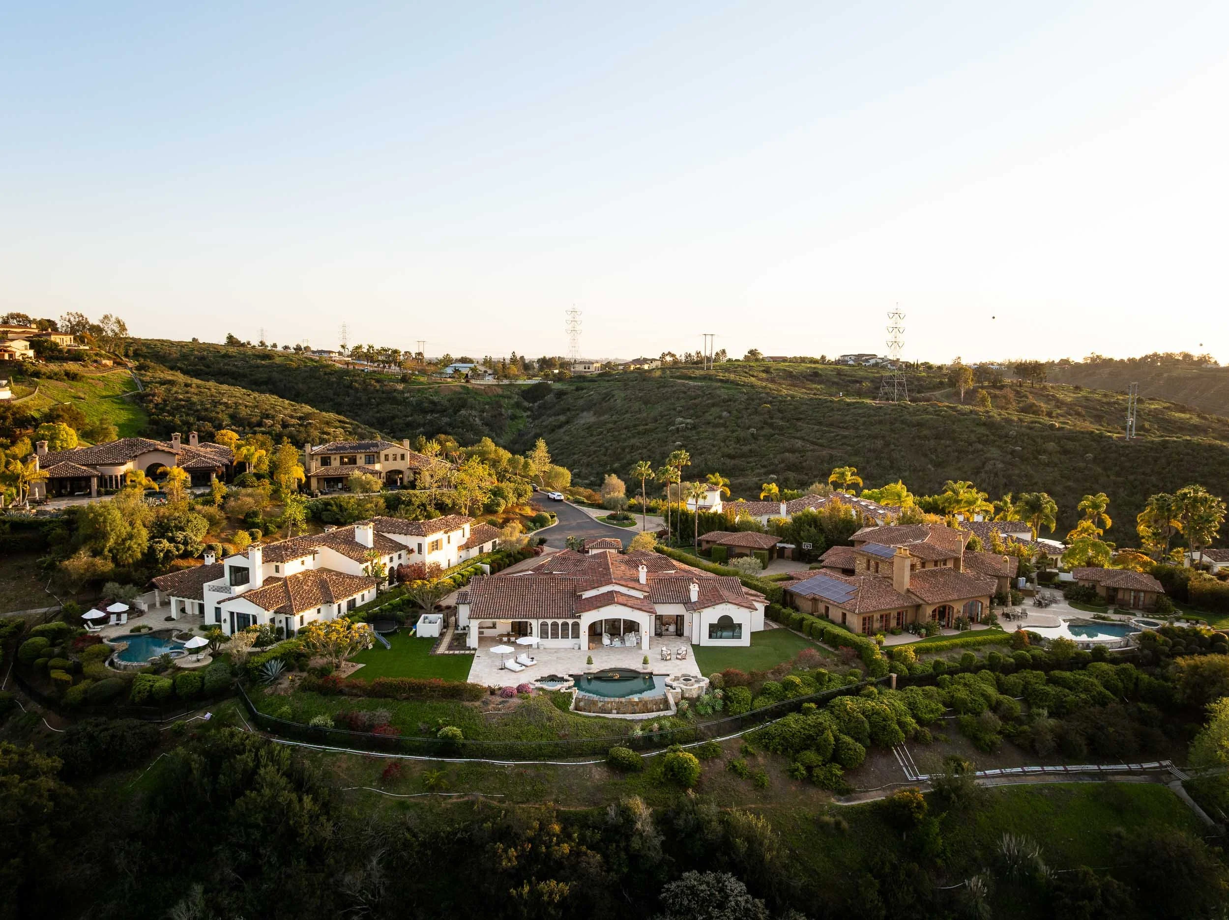 16567 Road to Utopia - residential  photographer-10.jpg