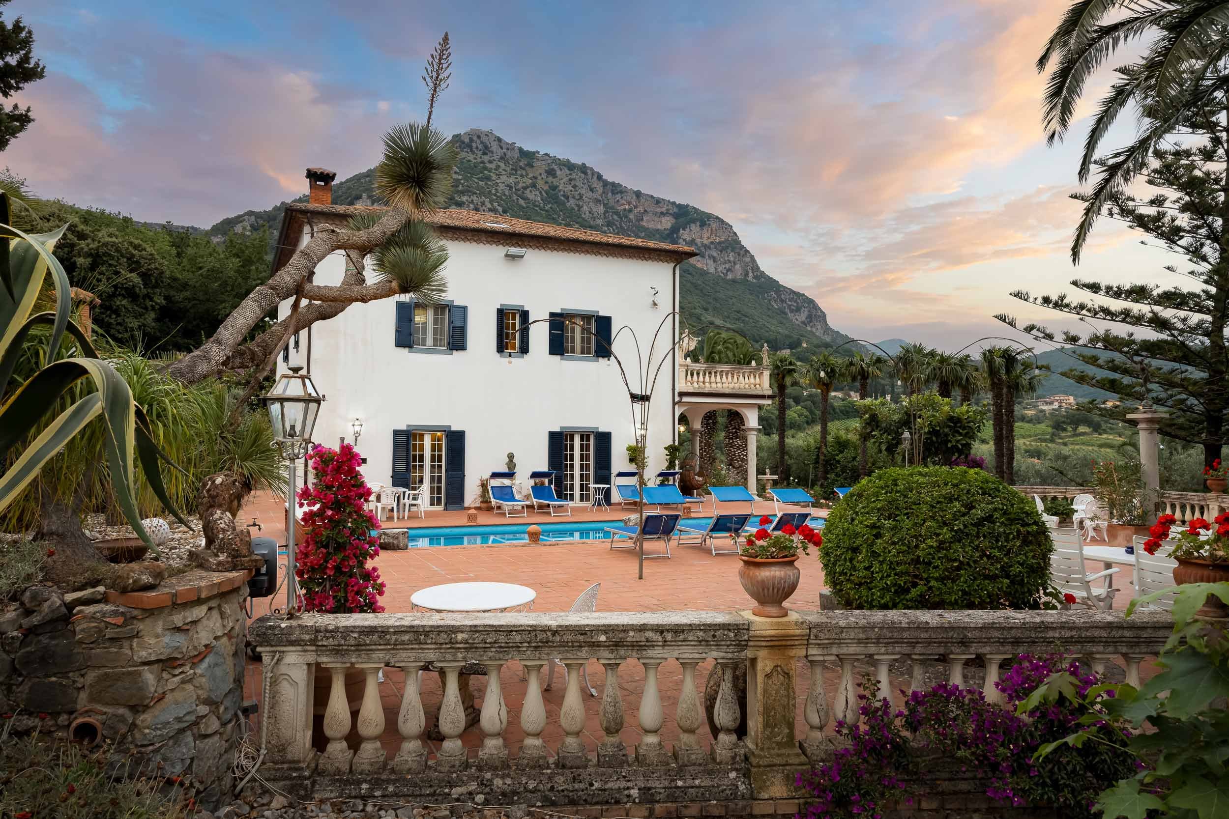  - architecture photographer-2.jpg