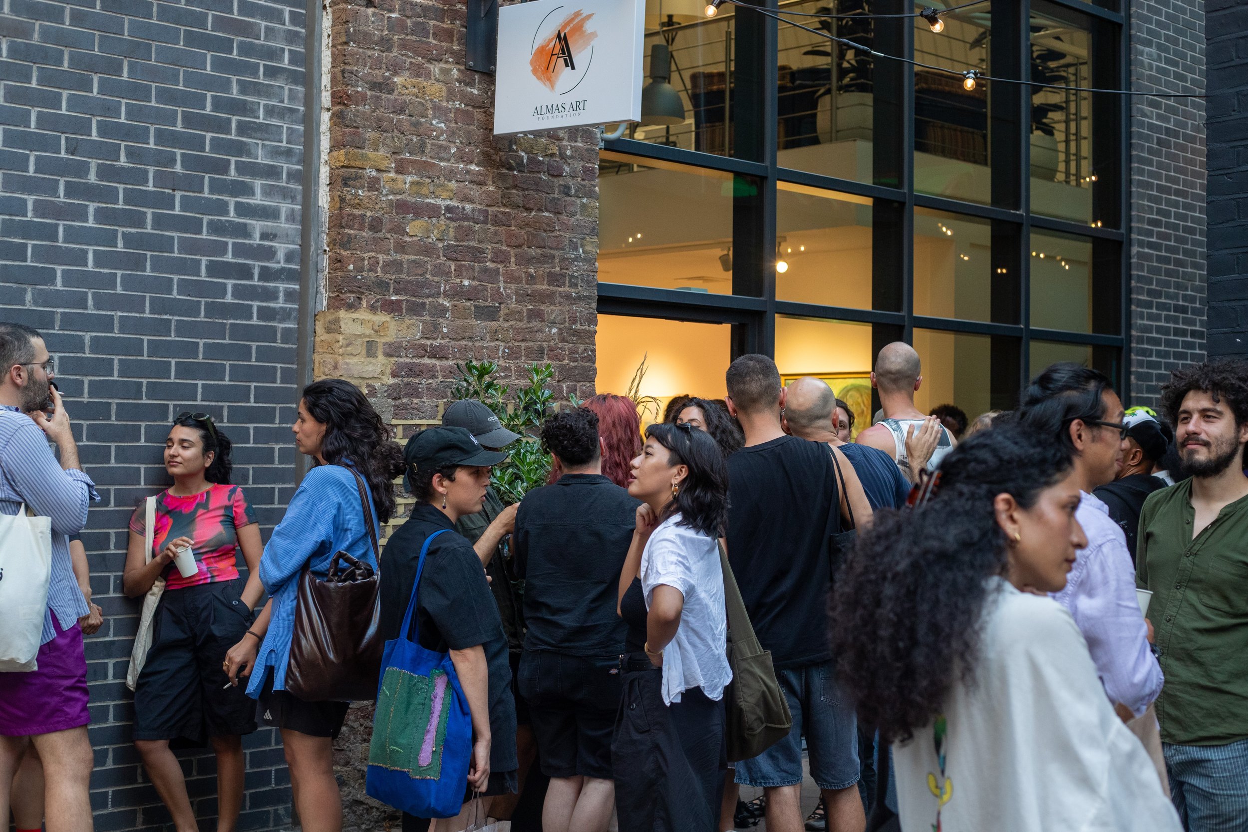 ALMAS_SK_BOOKSIG-039 (2).jpg