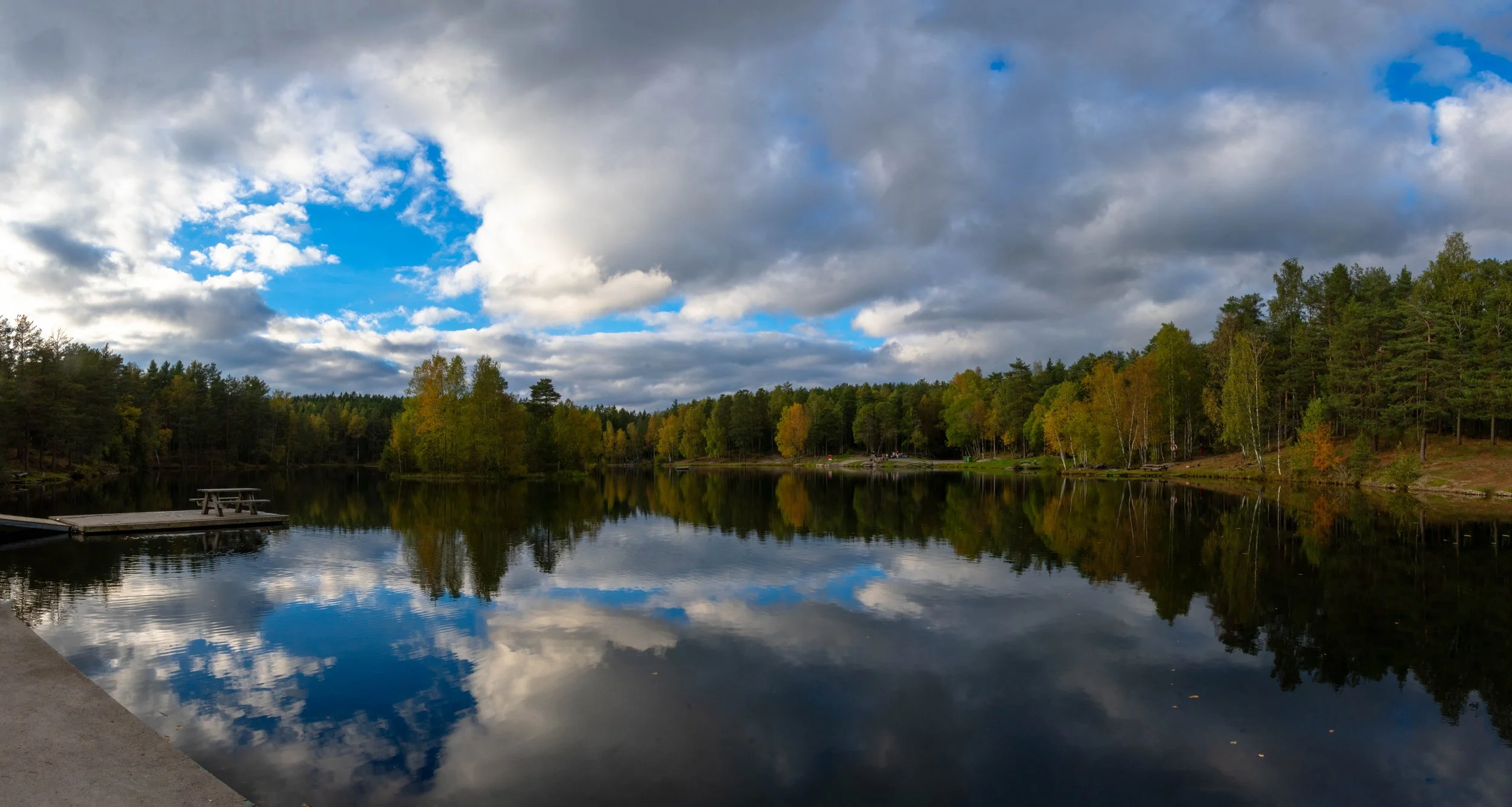 Vesletjern in Oslo autumd day.