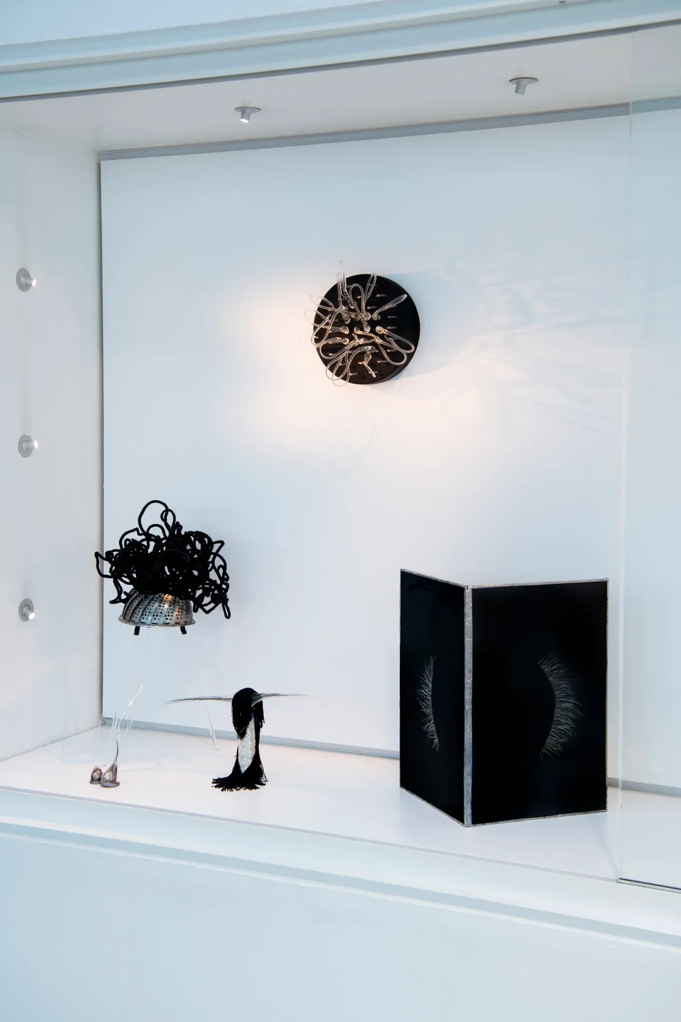 helen-pailing_ngc-glass-prize_cabinet-view_photo-colin-davison.webp